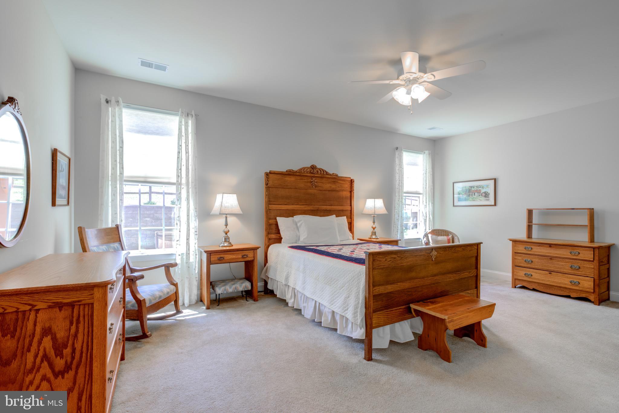 VILLAGES AT HILLVIEW - Residential