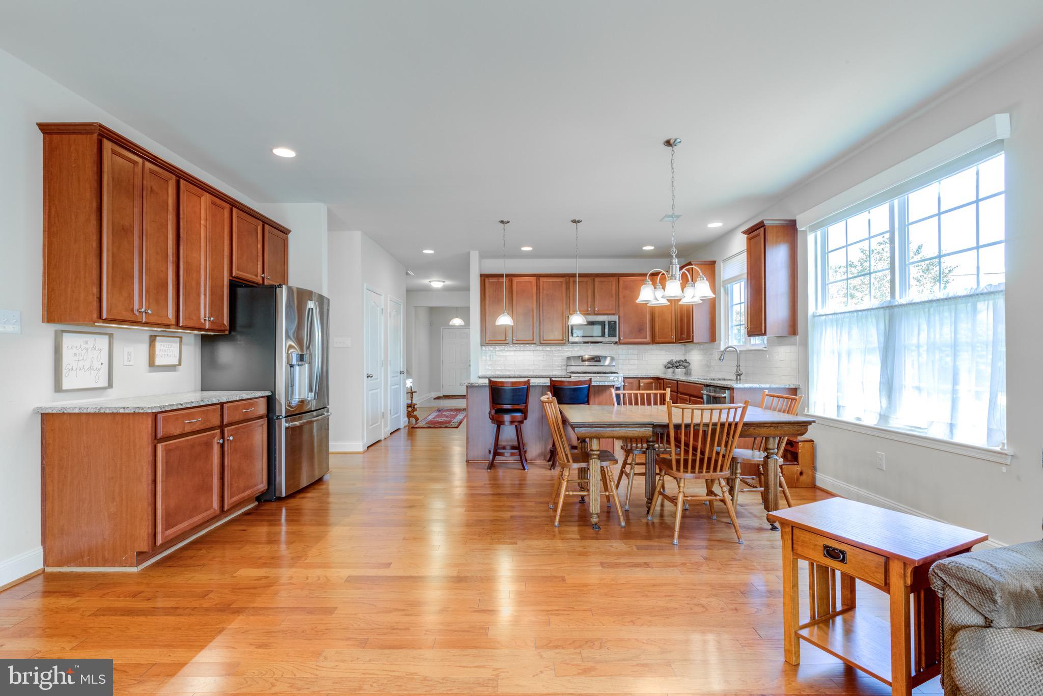 VILLAGES AT HILLVIEW - Residential