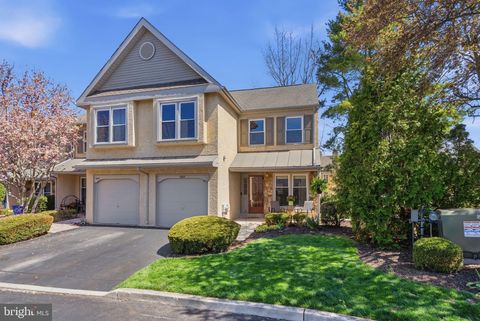 1604 COTSWALD COURT 1604 WEST CHESTER PA 19382