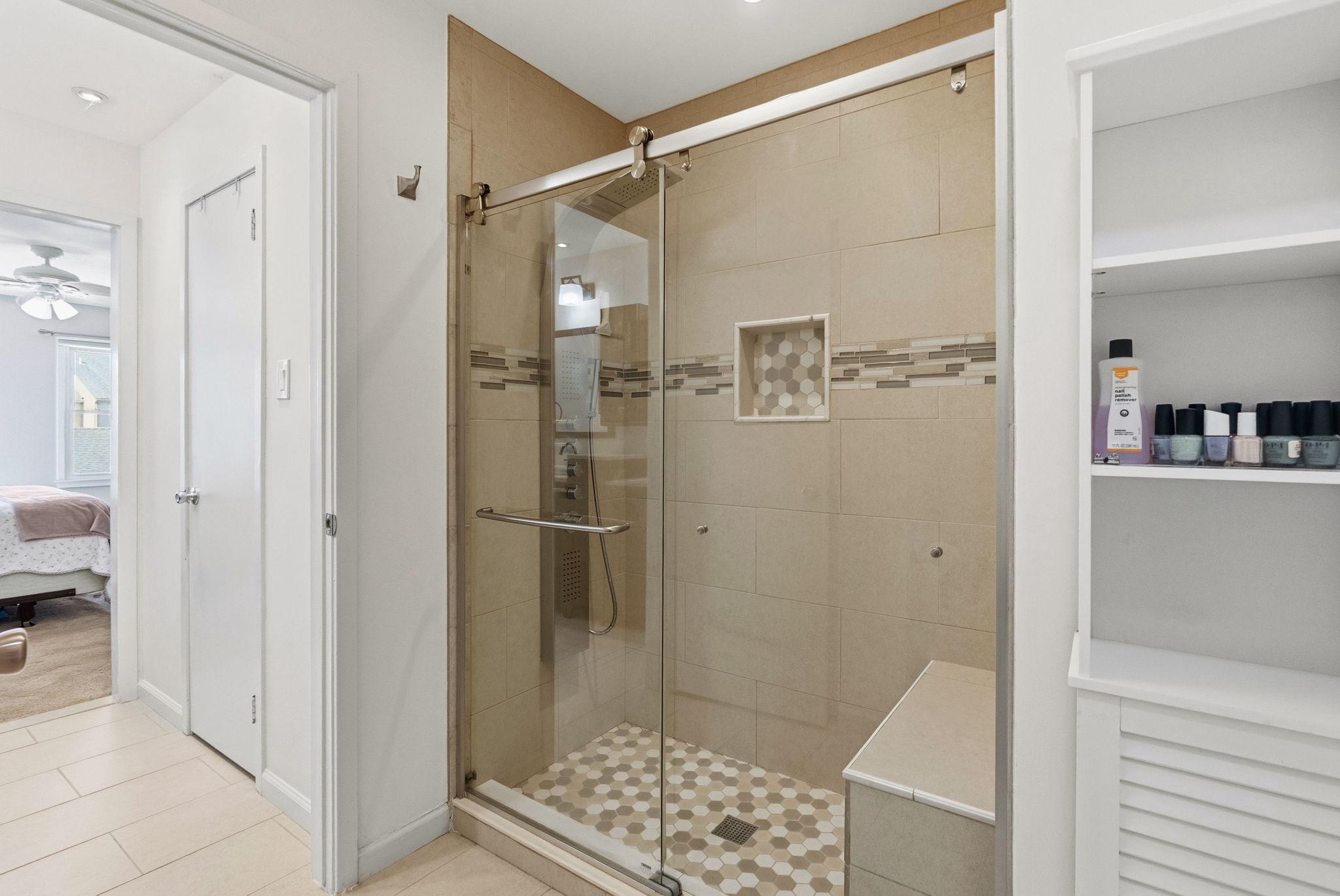 CHESTERFIELD - Residential