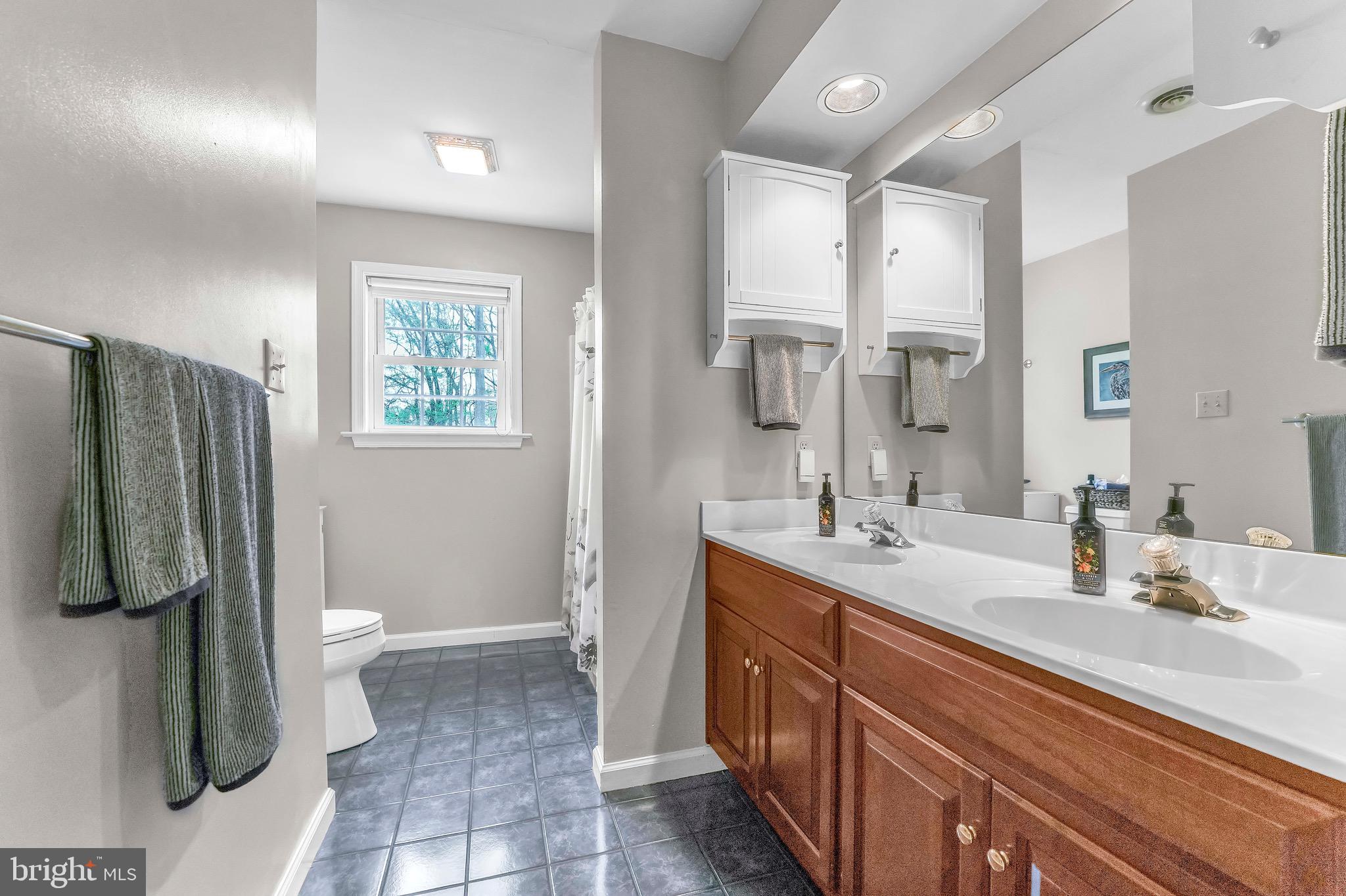 STONEGATE - Residential