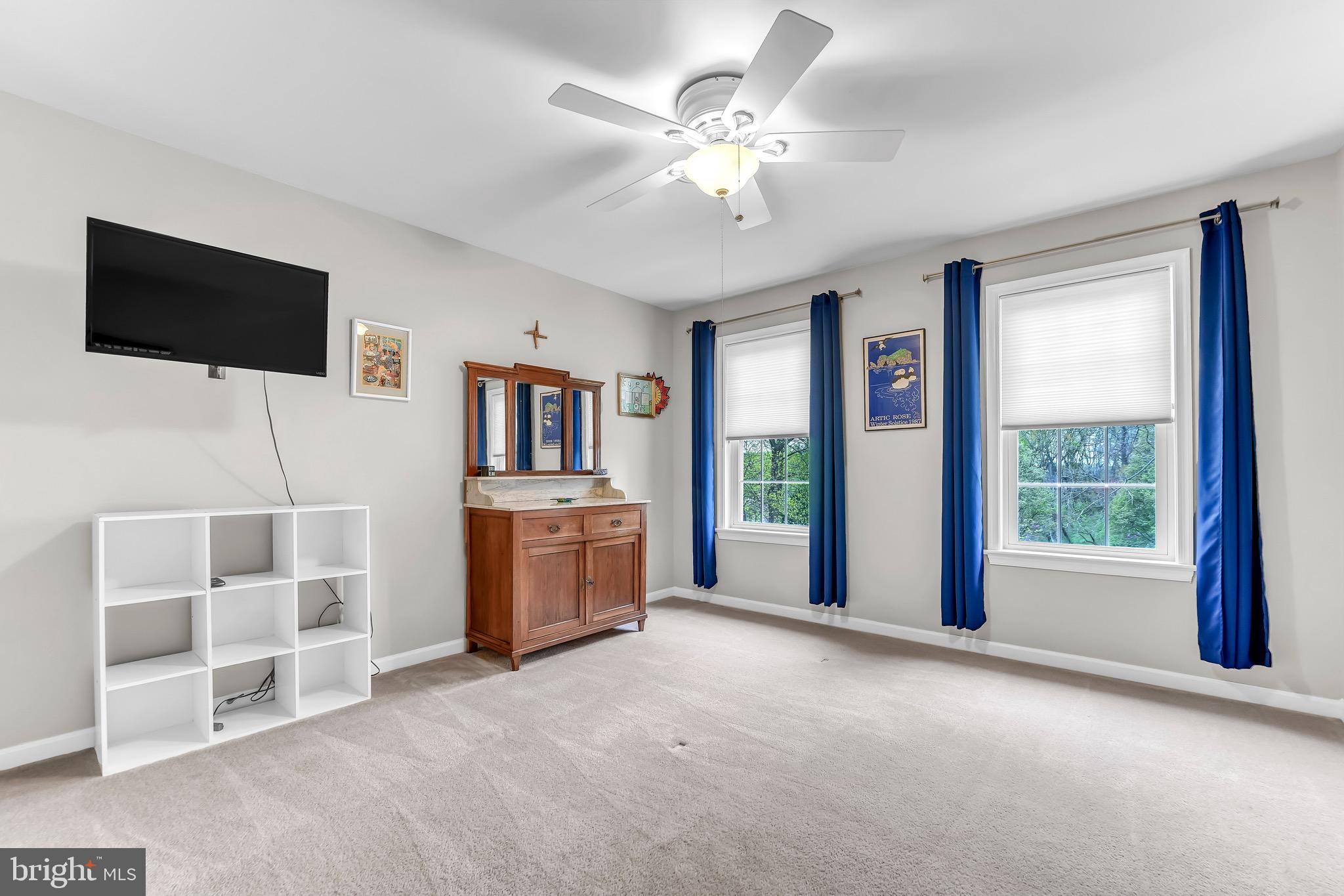 STONEGATE - Residential