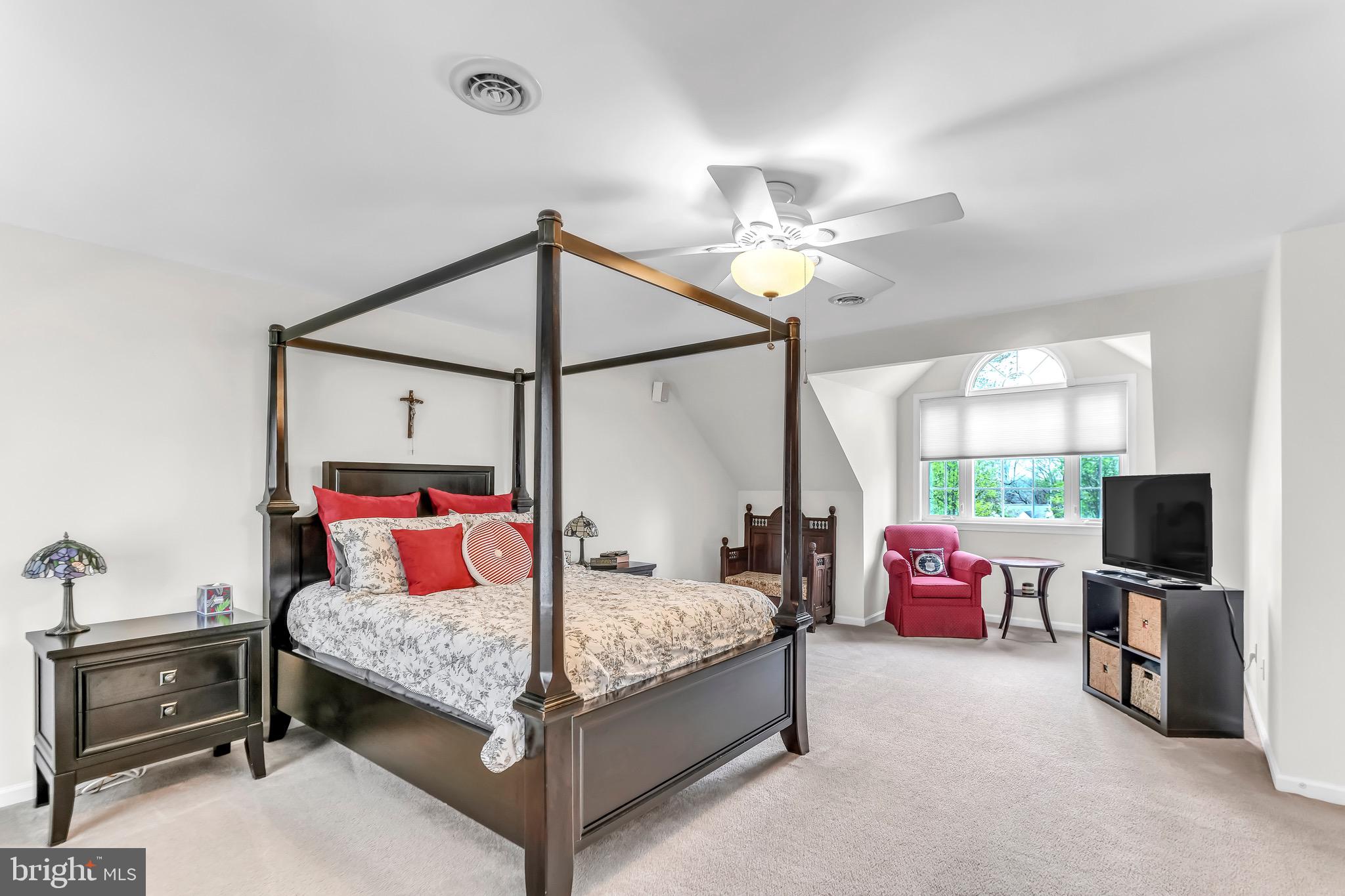 STONEGATE - Residential