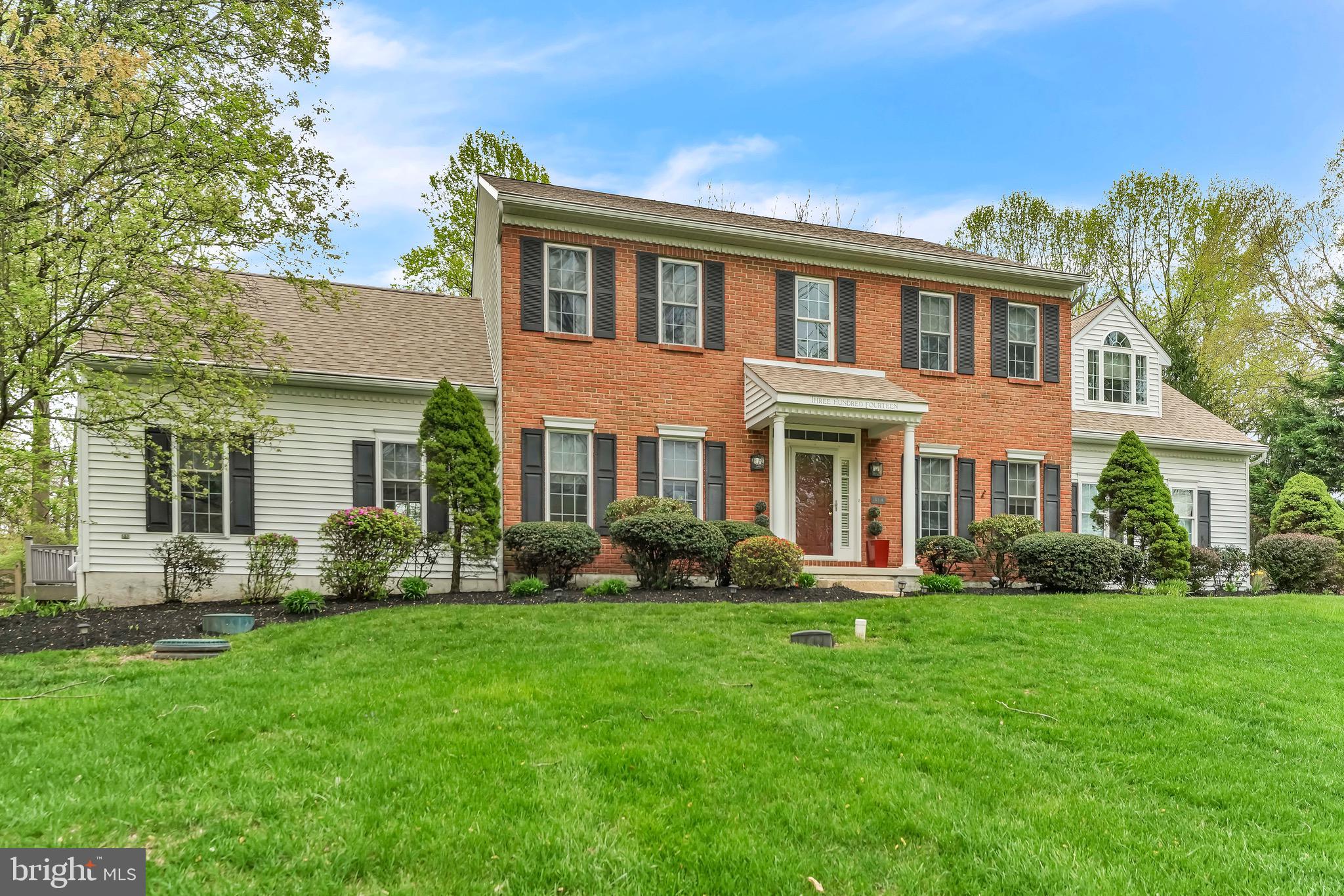 STONEGATE - Residential