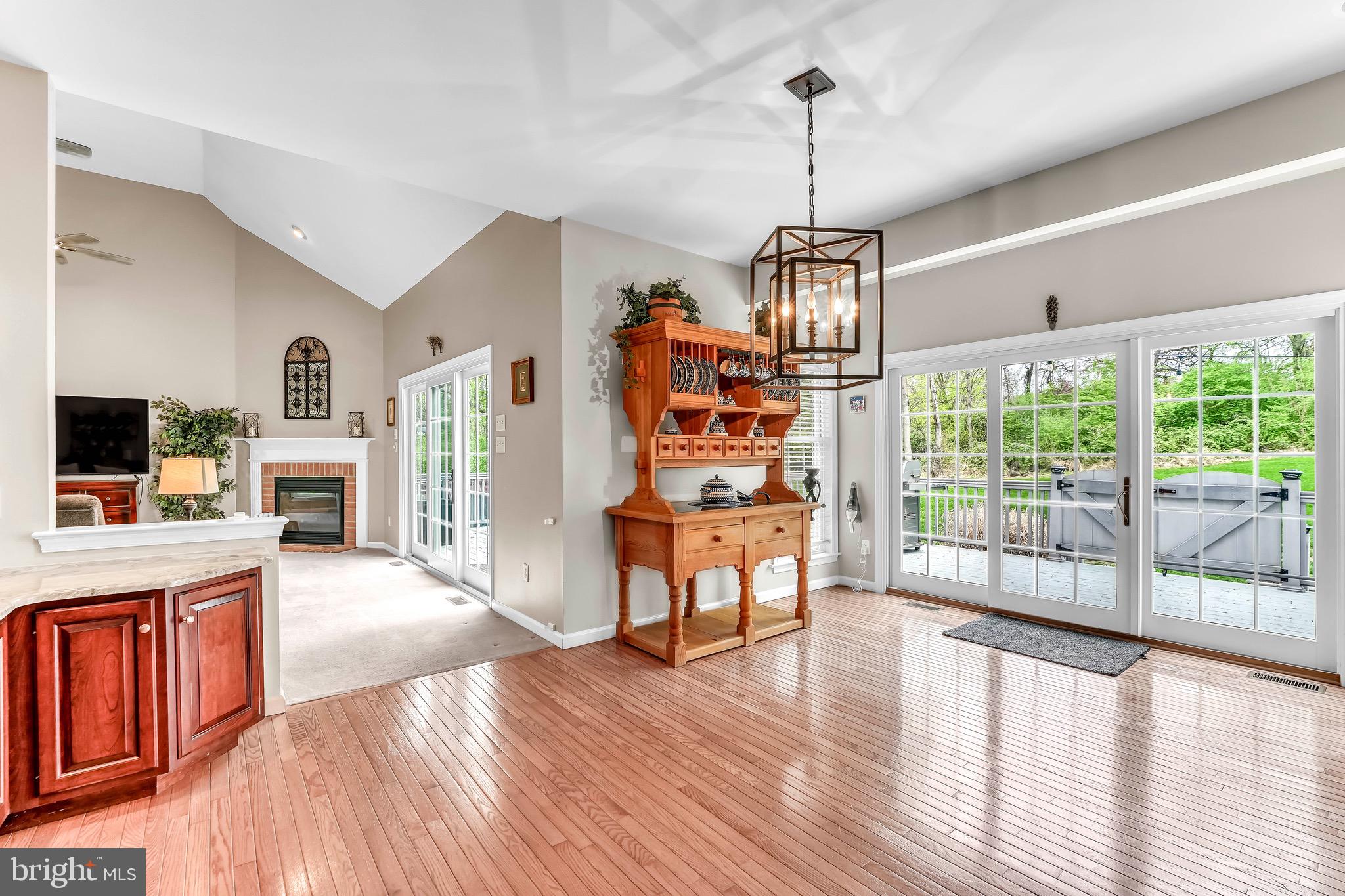 STONEGATE - Residential