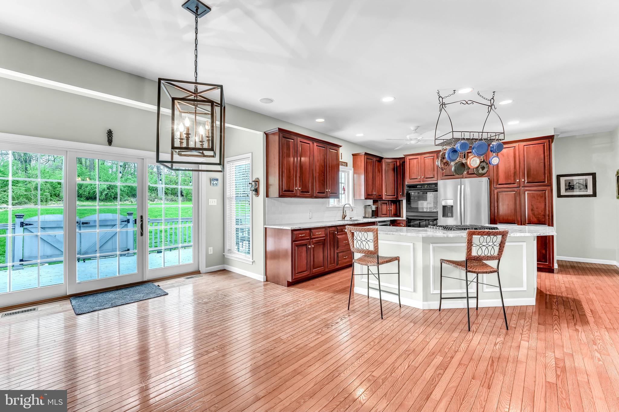 STONEGATE - Residential