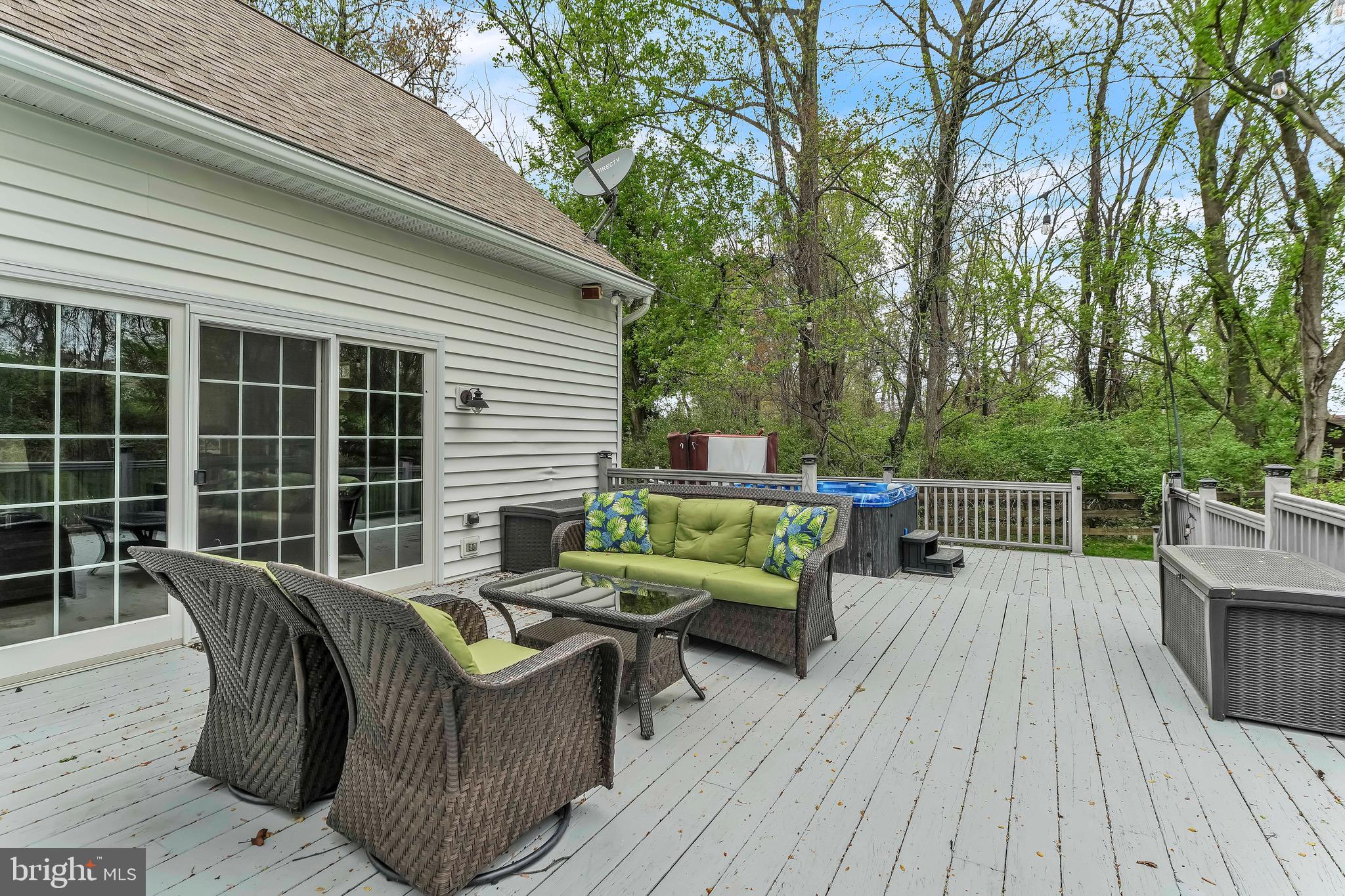 STONEGATE - Residential