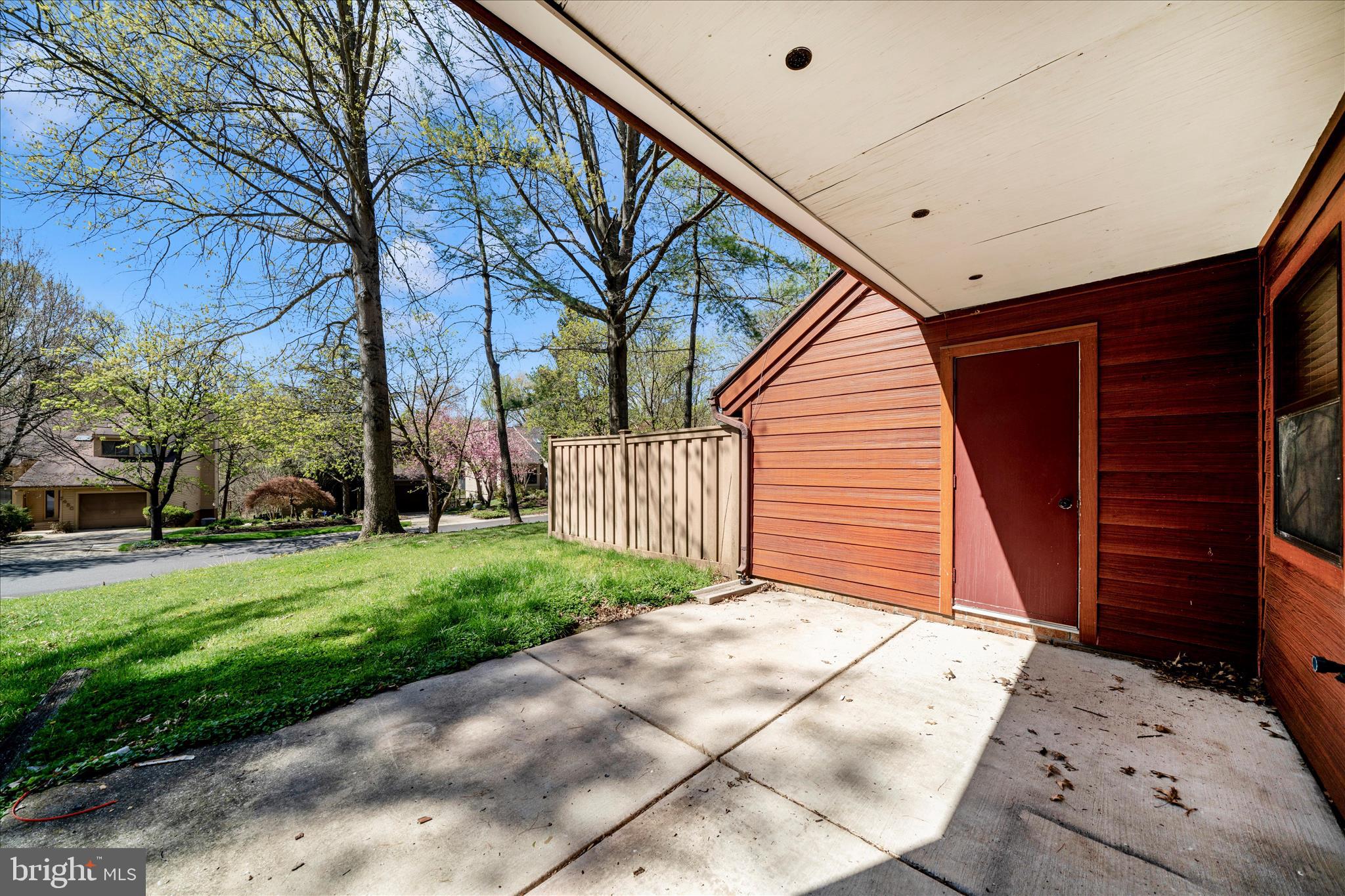 KINGS CONTRIVANCE - Residential