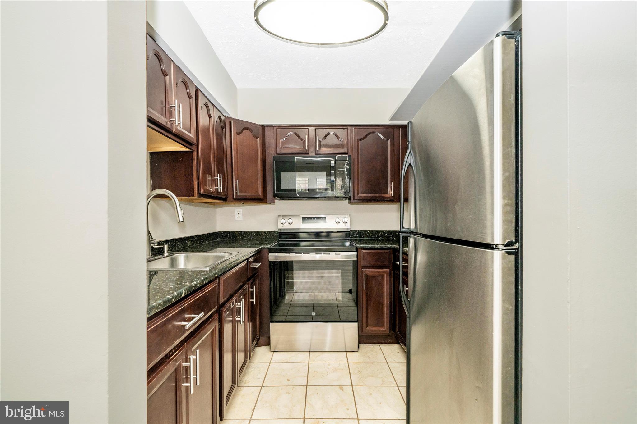 KINGS CONTRIVANCE - Residential