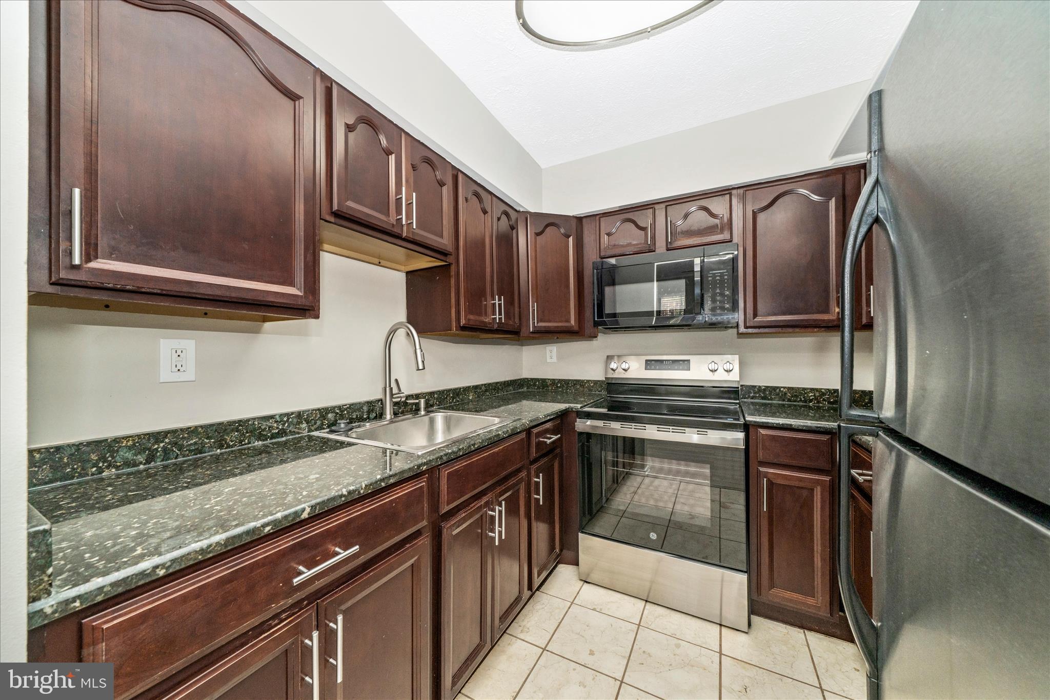 KINGS CONTRIVANCE - Residential