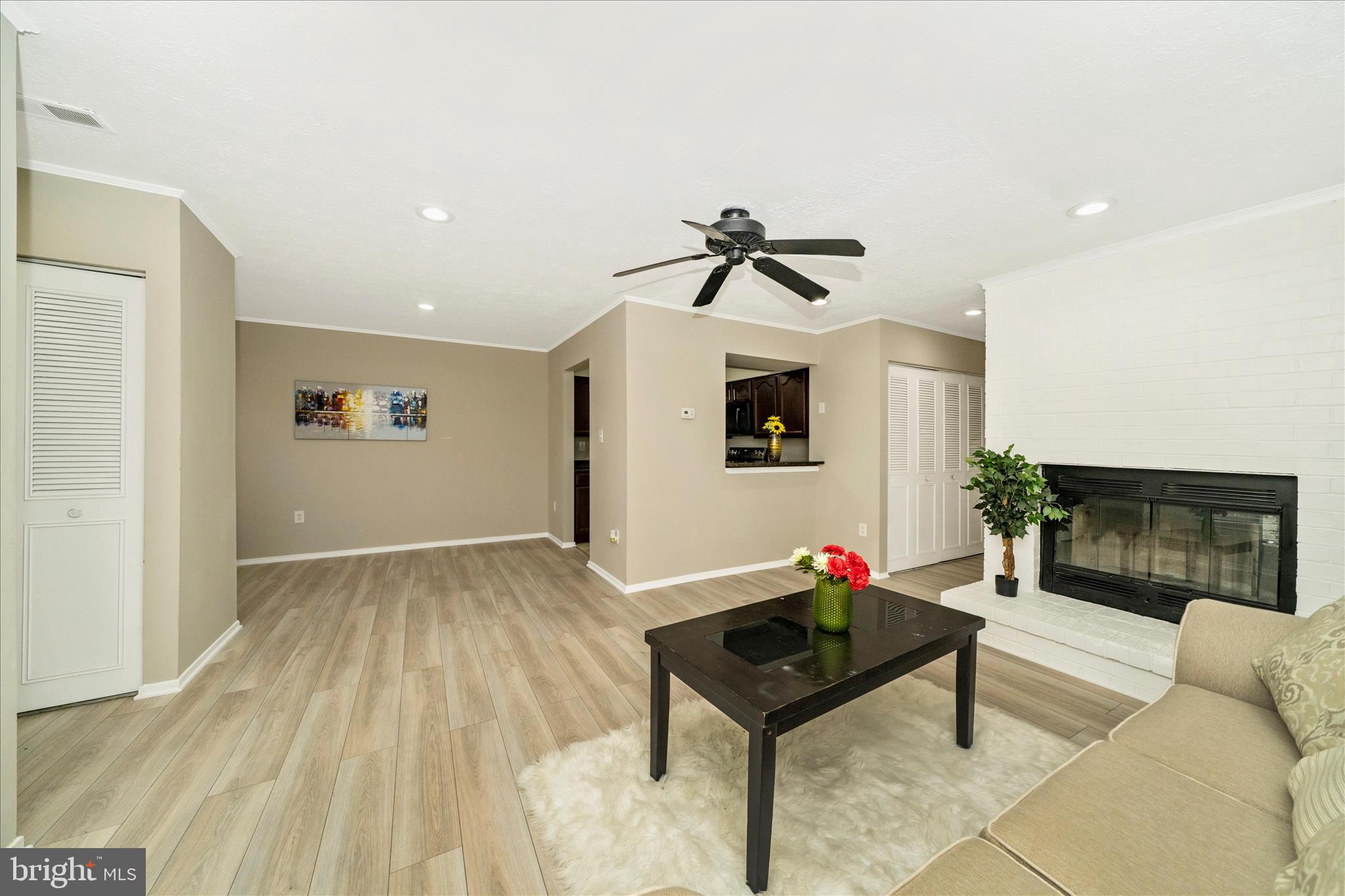 KINGS CONTRIVANCE - Residential