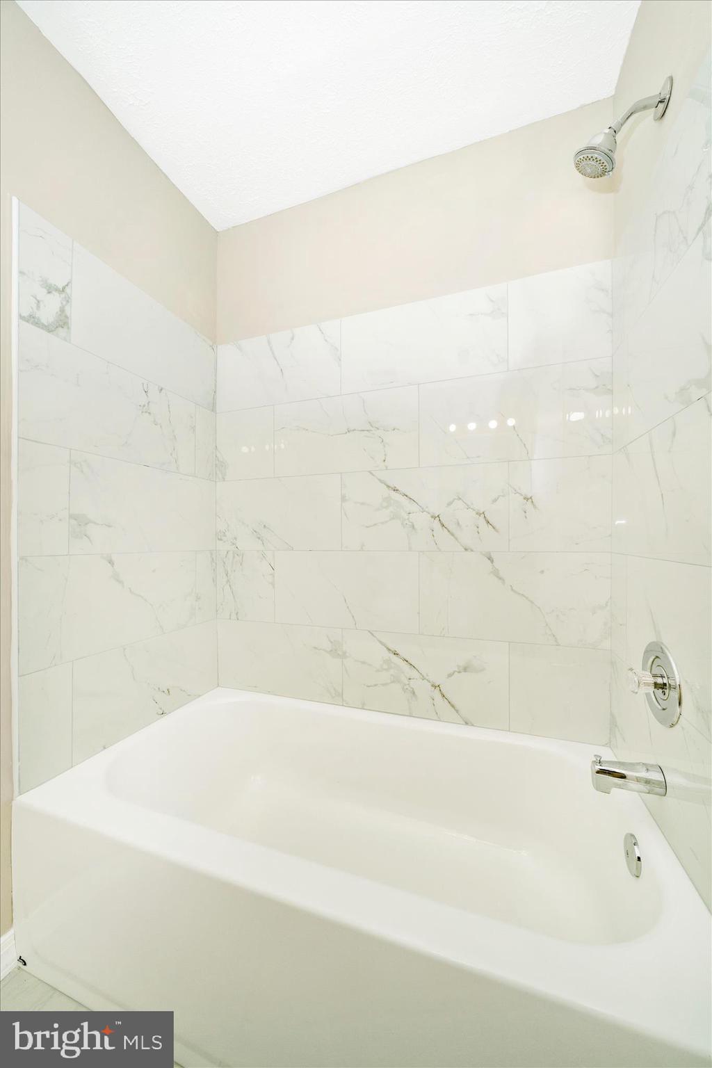 KINGS CONTRIVANCE - Residential