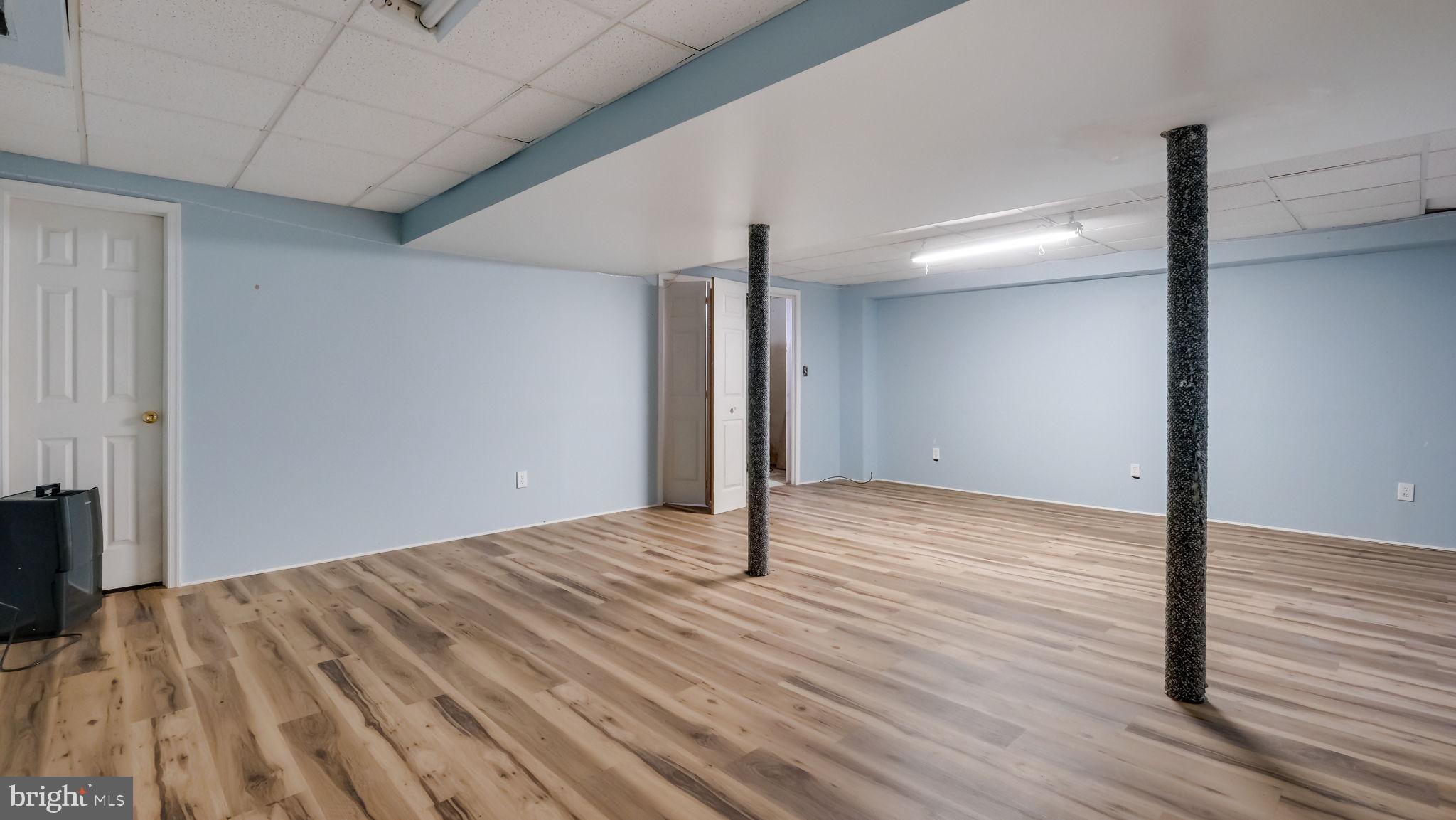 SHADOW RIDGE - Residential