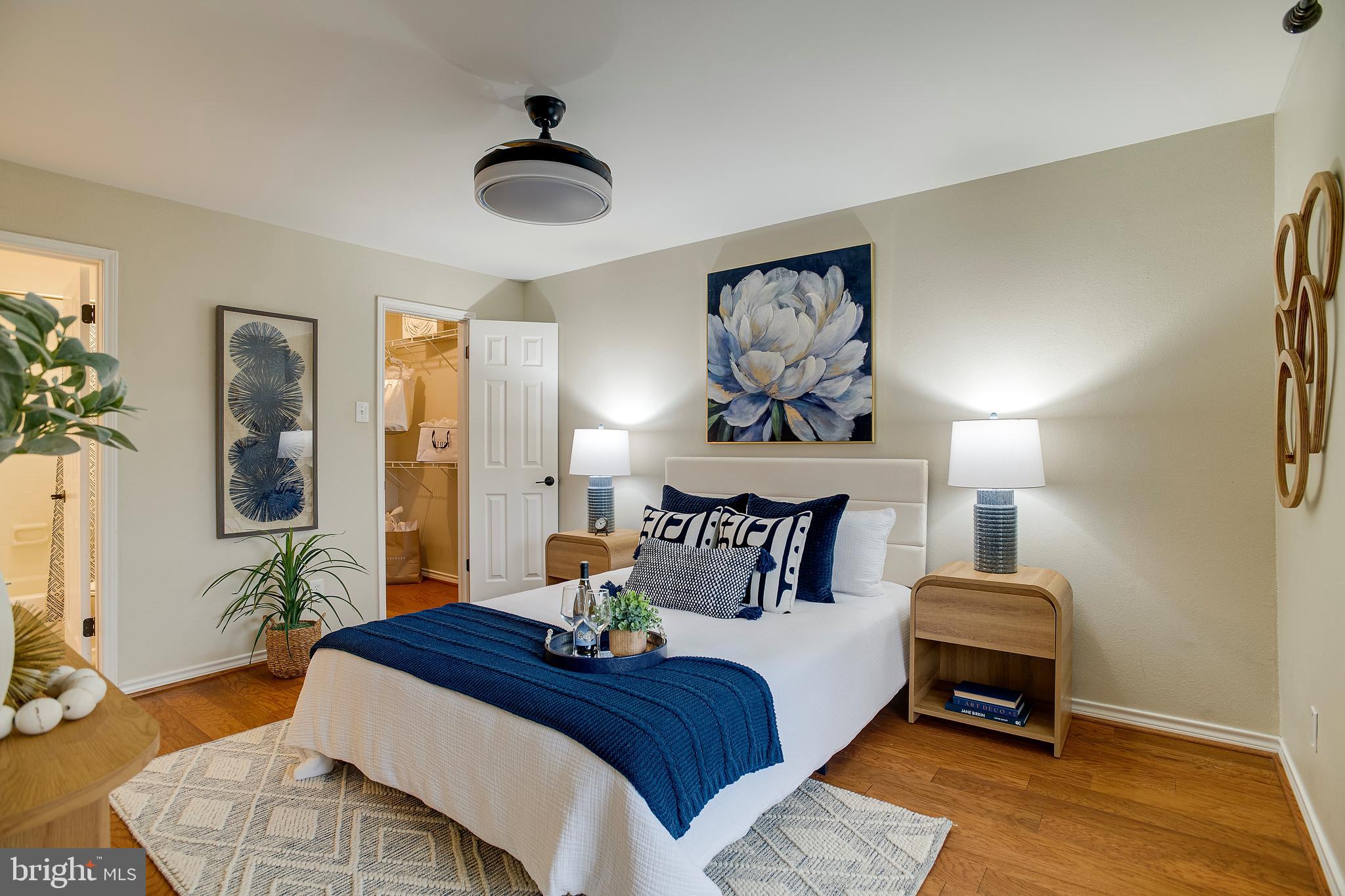 FOUNTAINS AT MCLEAN - Residential