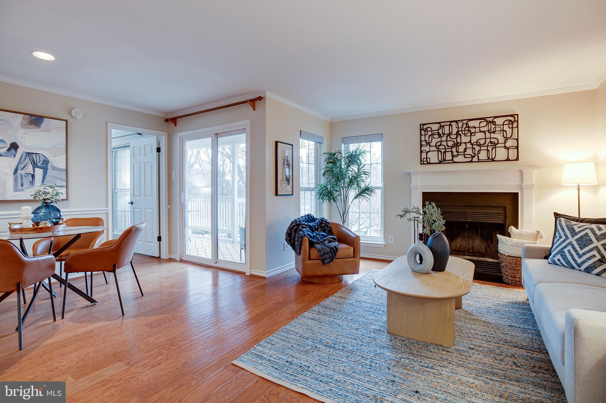 FOUNTAINS AT MCLEAN - Residential