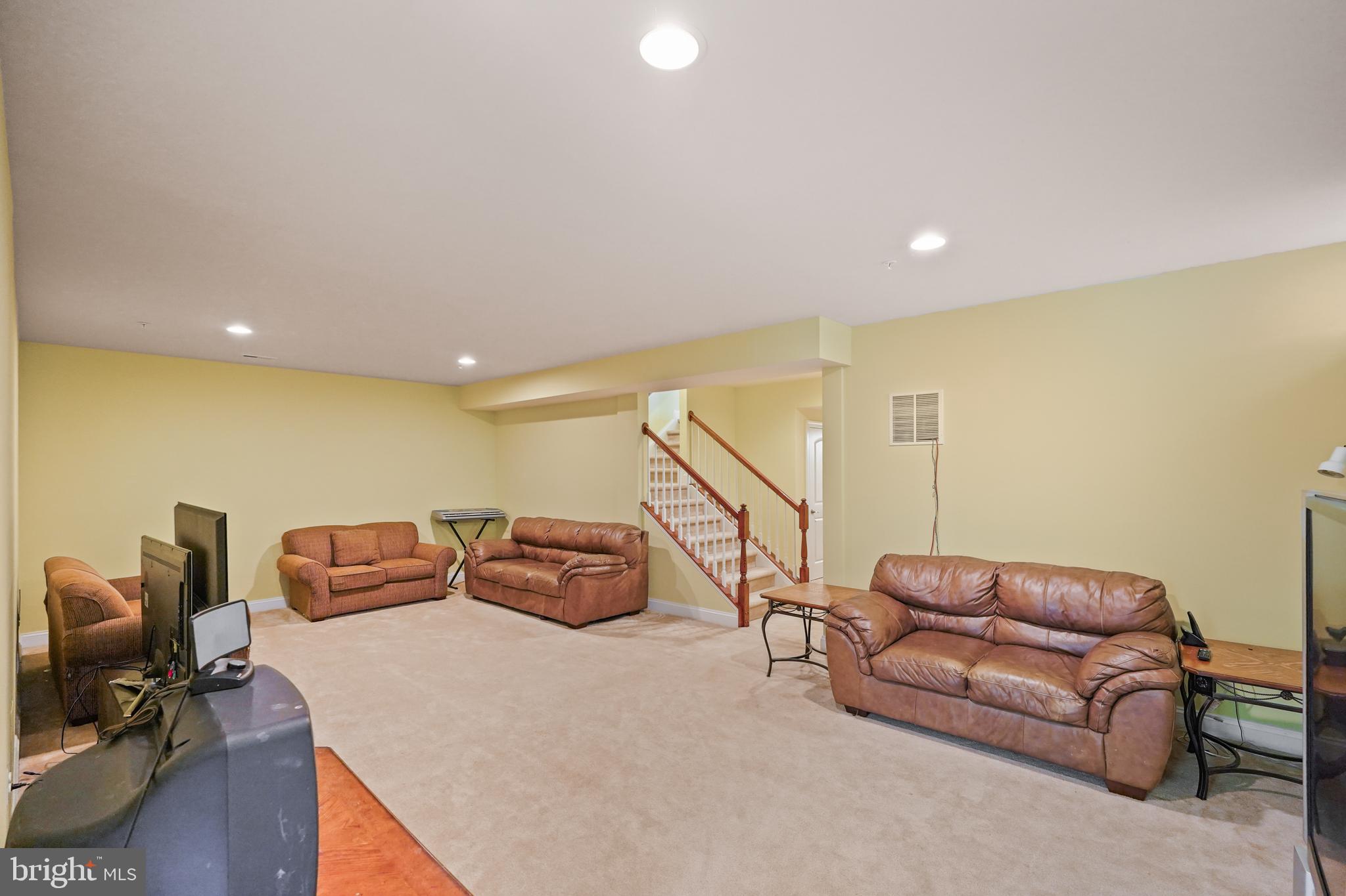 GATEWAY COMMONS - Residential