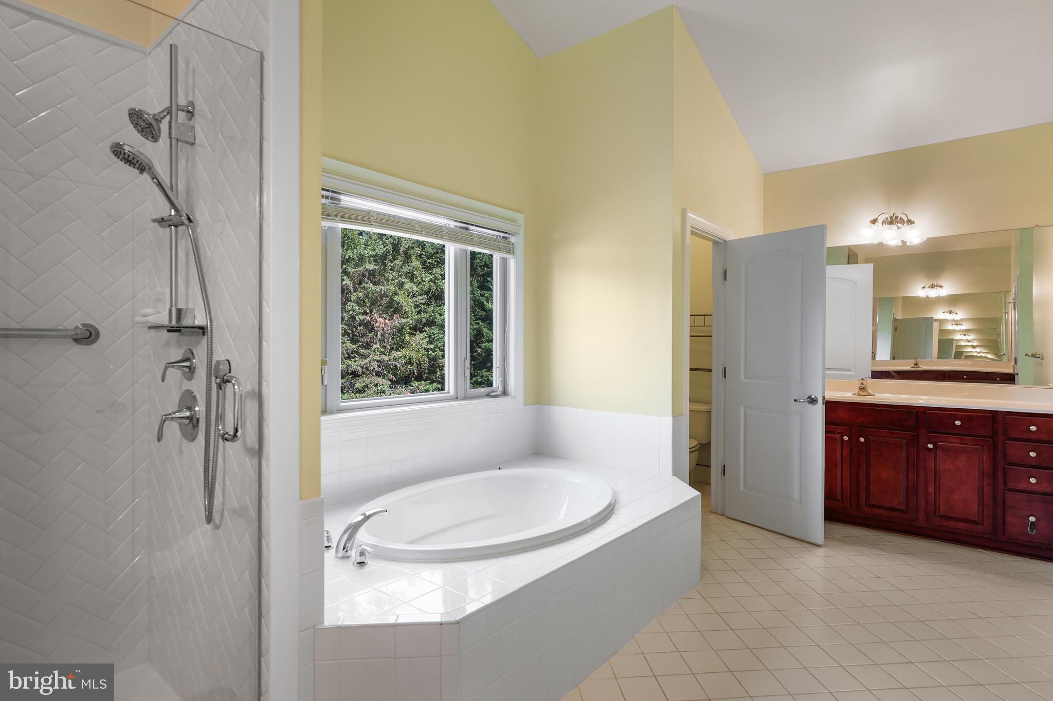 GATEWAY COMMONS - Residential