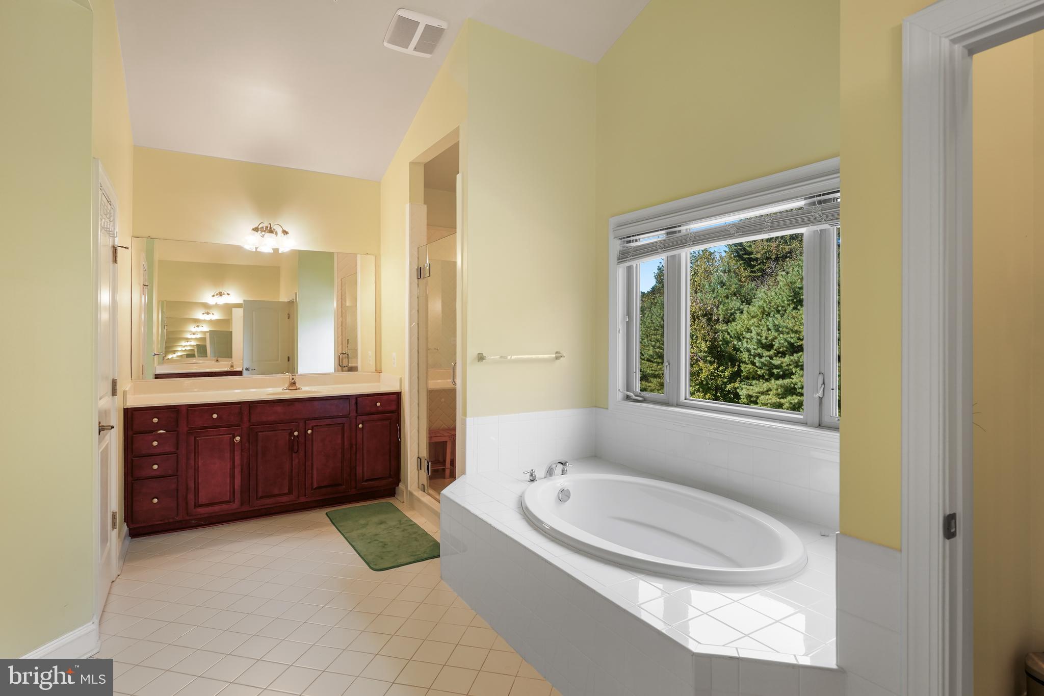 GATEWAY COMMONS - Residential