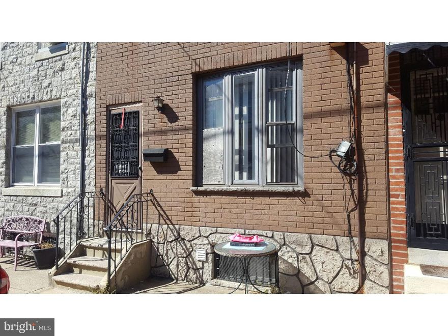 3 Bedroom, 1 Bath Solid Home with Extended (brick) Rear, located in the heart of East Passyunk, South Philly. Make this home yours with some updating at an excellent value. Renovations in area selling over $400k. Features living and dining room combo with original hardwood floors (thorough out!)Kitchen leading to rear yard. 2nd Flr has 3 Full Bedrooms and 1 Modern hall way Bathroom. Basement is semi finished. Located on quiet side street moments from Broad St Subway Line, East Passyunk Avenue and much more.