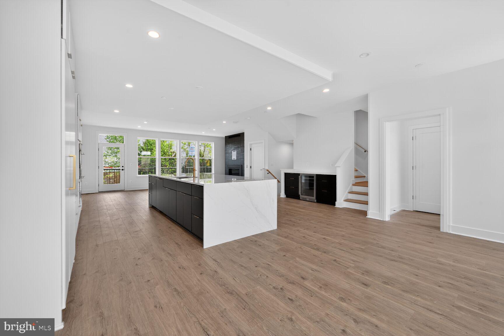 NORTHSIDE - Residential