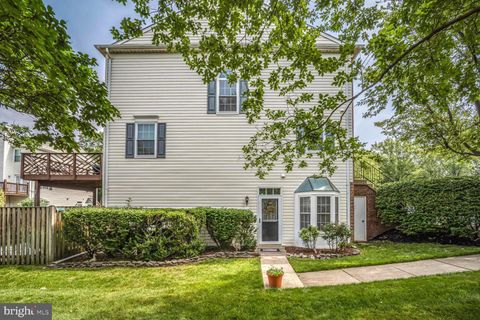 2476 WENTWORTH DRIVE CROFTON MD 21114