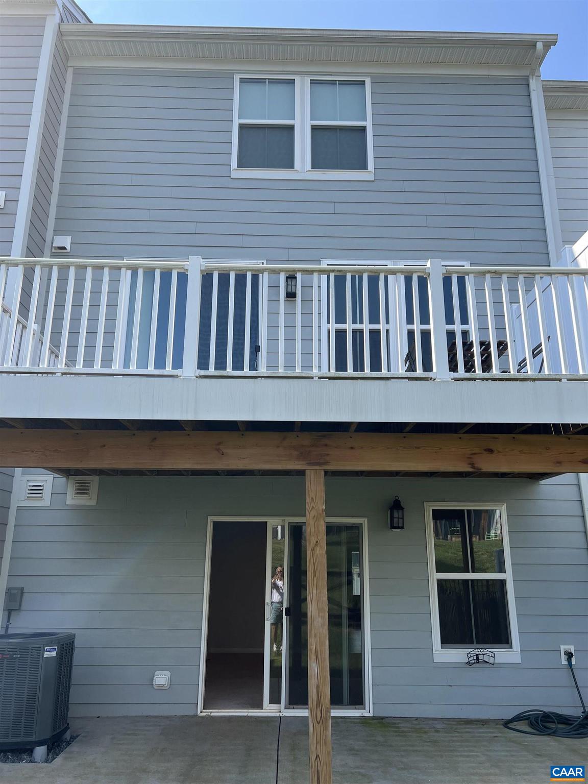 PLEASANT GREEN - Residential