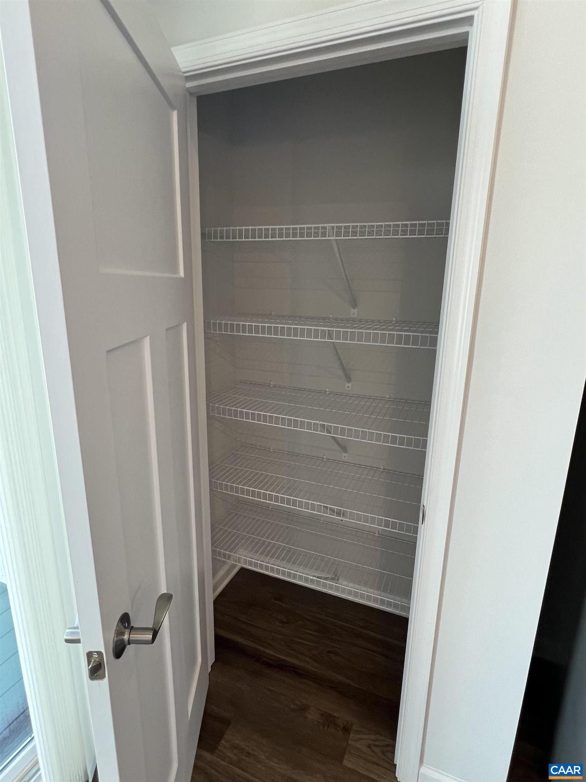 PLEASANT GREEN - Residential