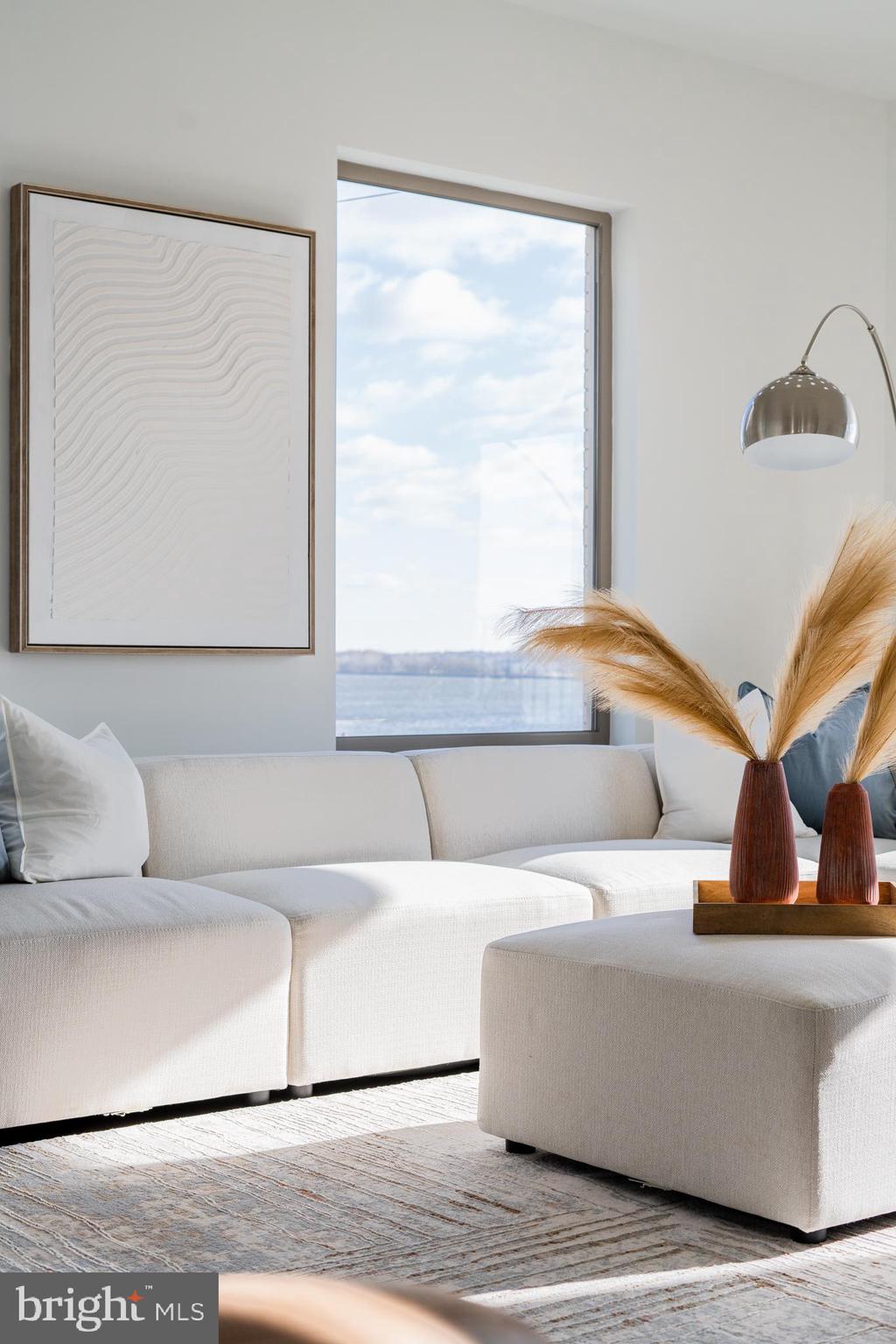 NORTHBANK - Residential