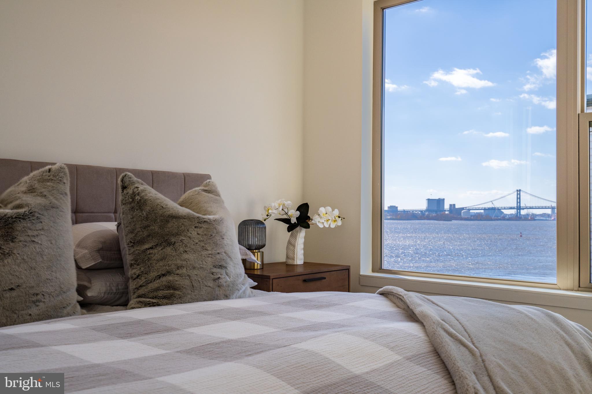 NORTHBANK - Residential