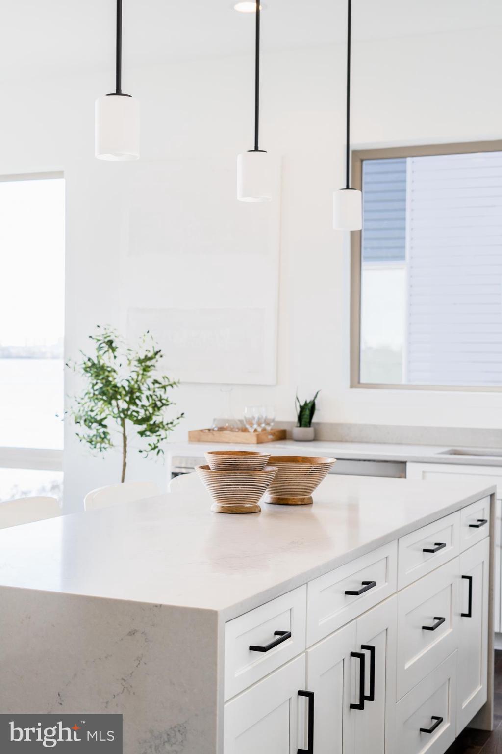 NORTHBANK - Residential