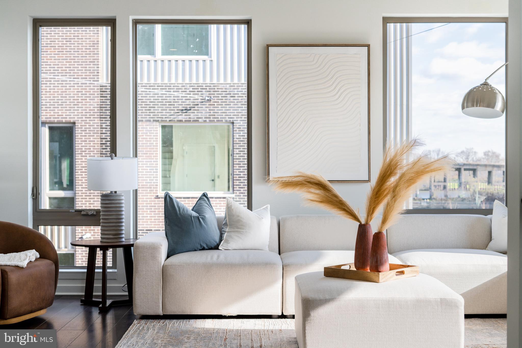 NORTHBANK - Residential