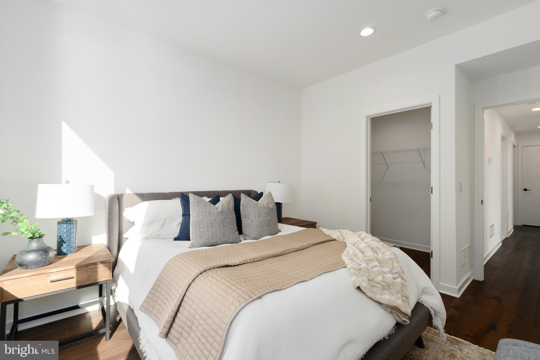 NORTHBANK - Residential