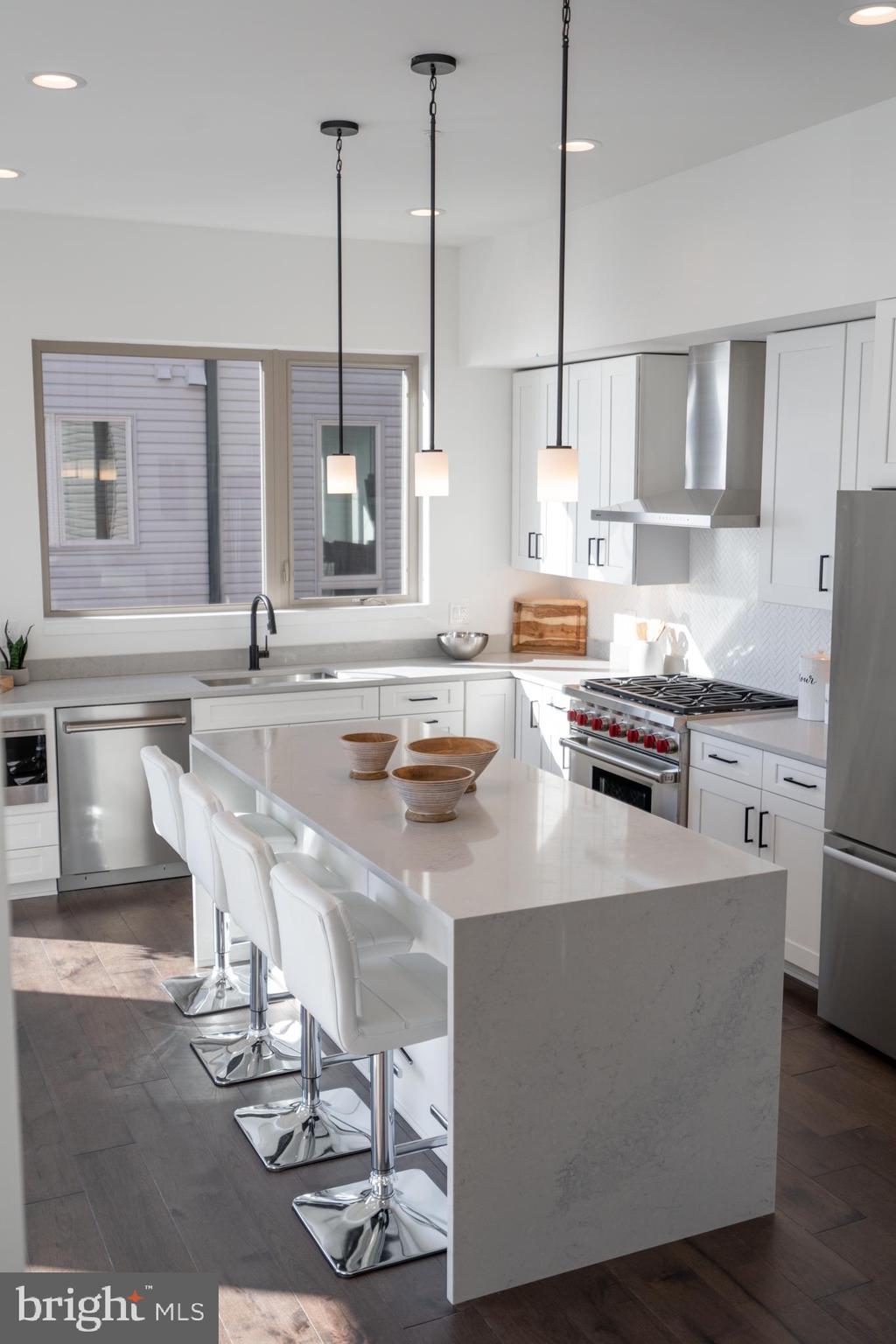 NORTHBANK - Residential