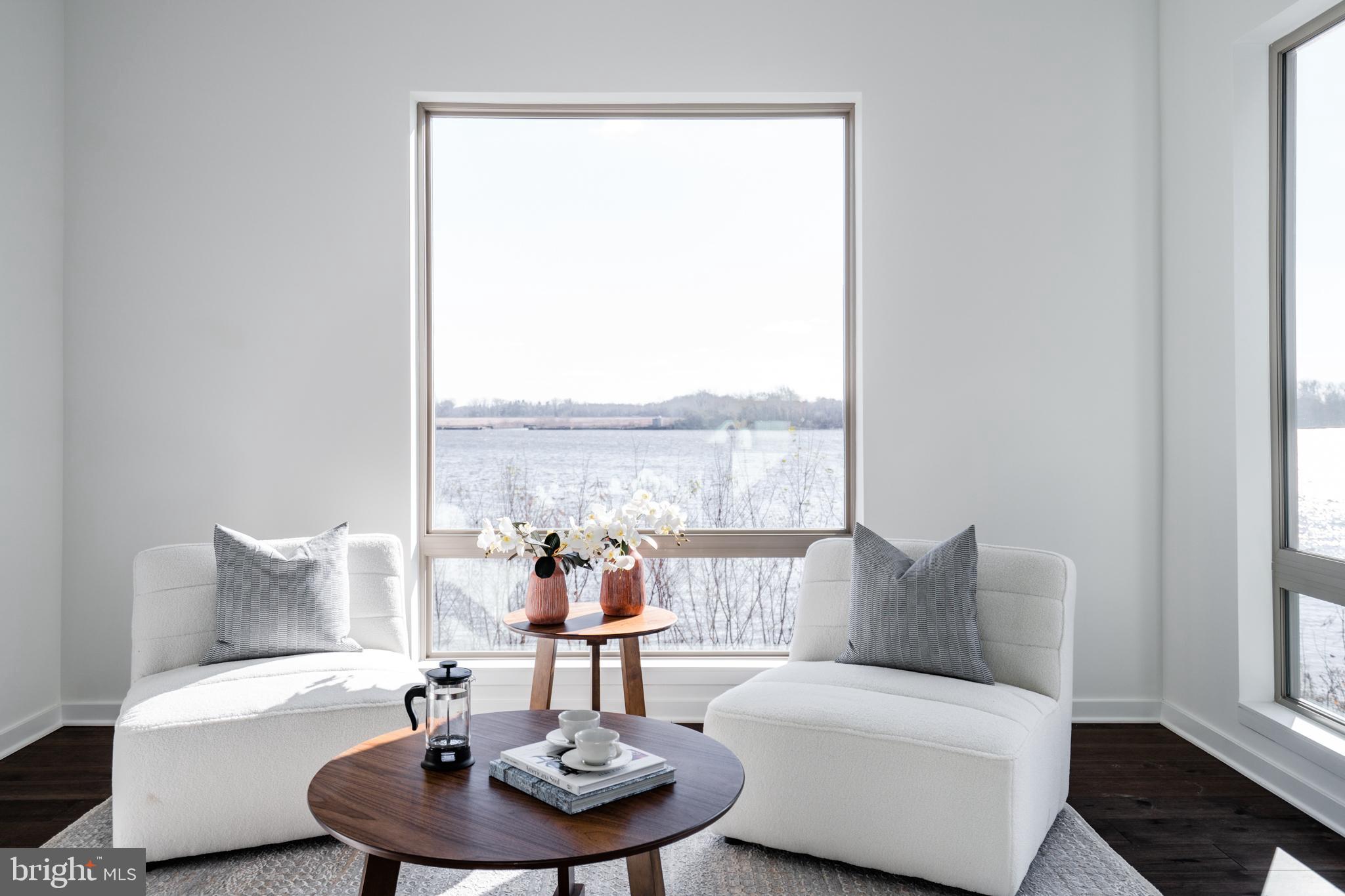 NORTHBANK - Residential