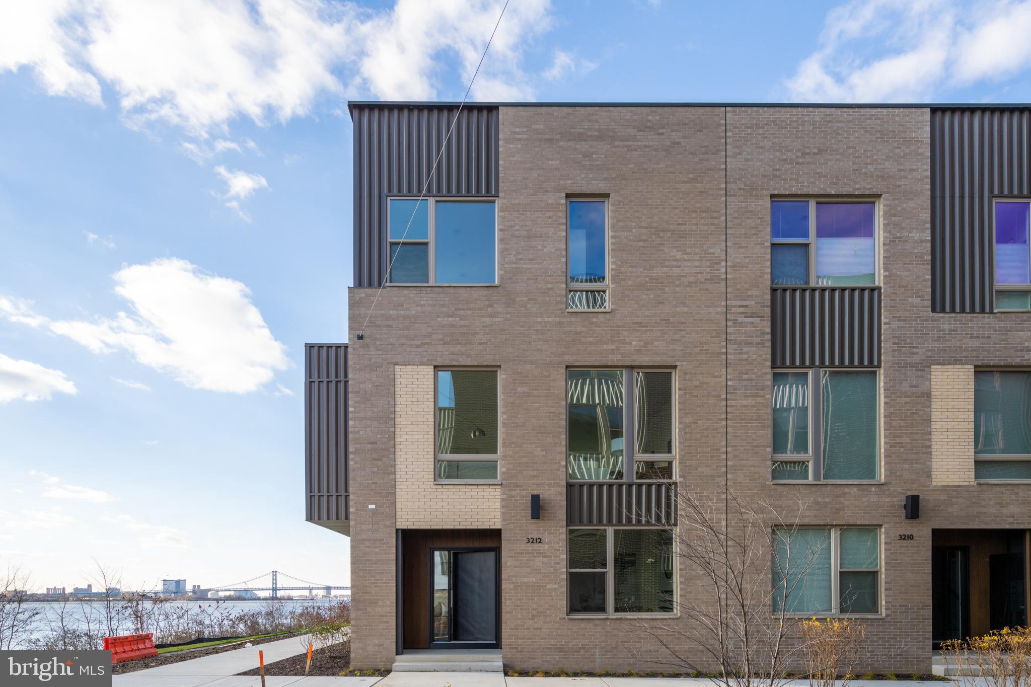 NORTHBANK - Residential