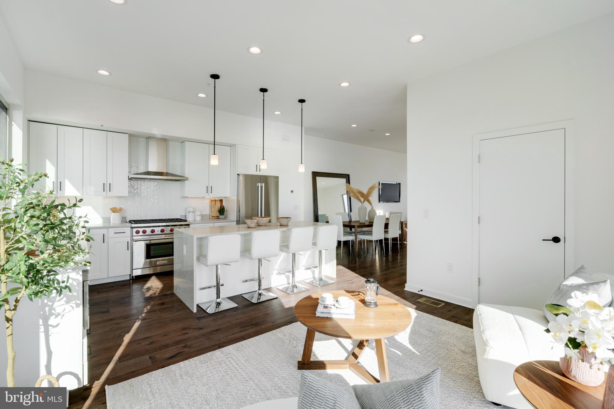 NORTHBANK - Residential