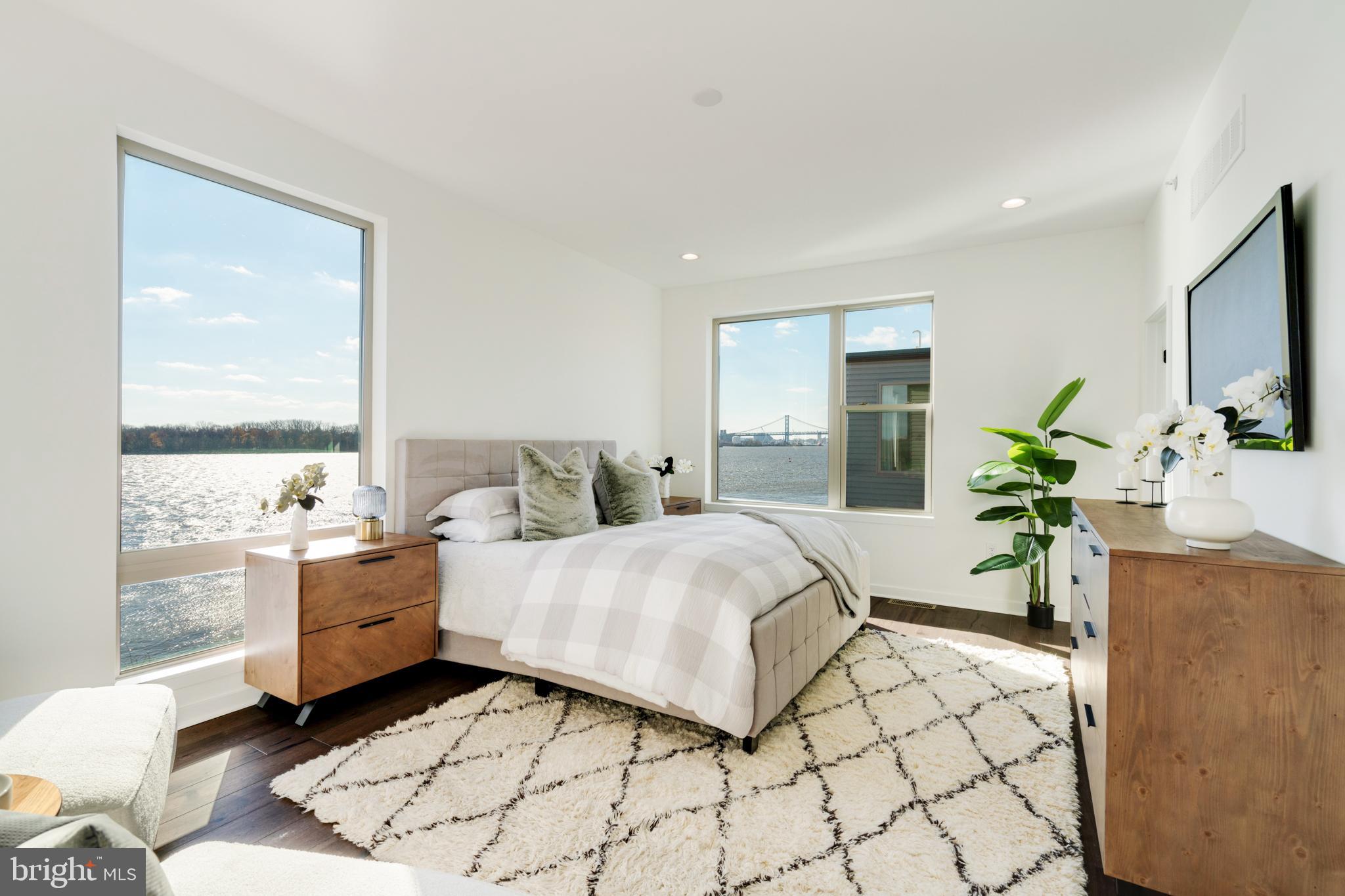 NORTHBANK - Residential