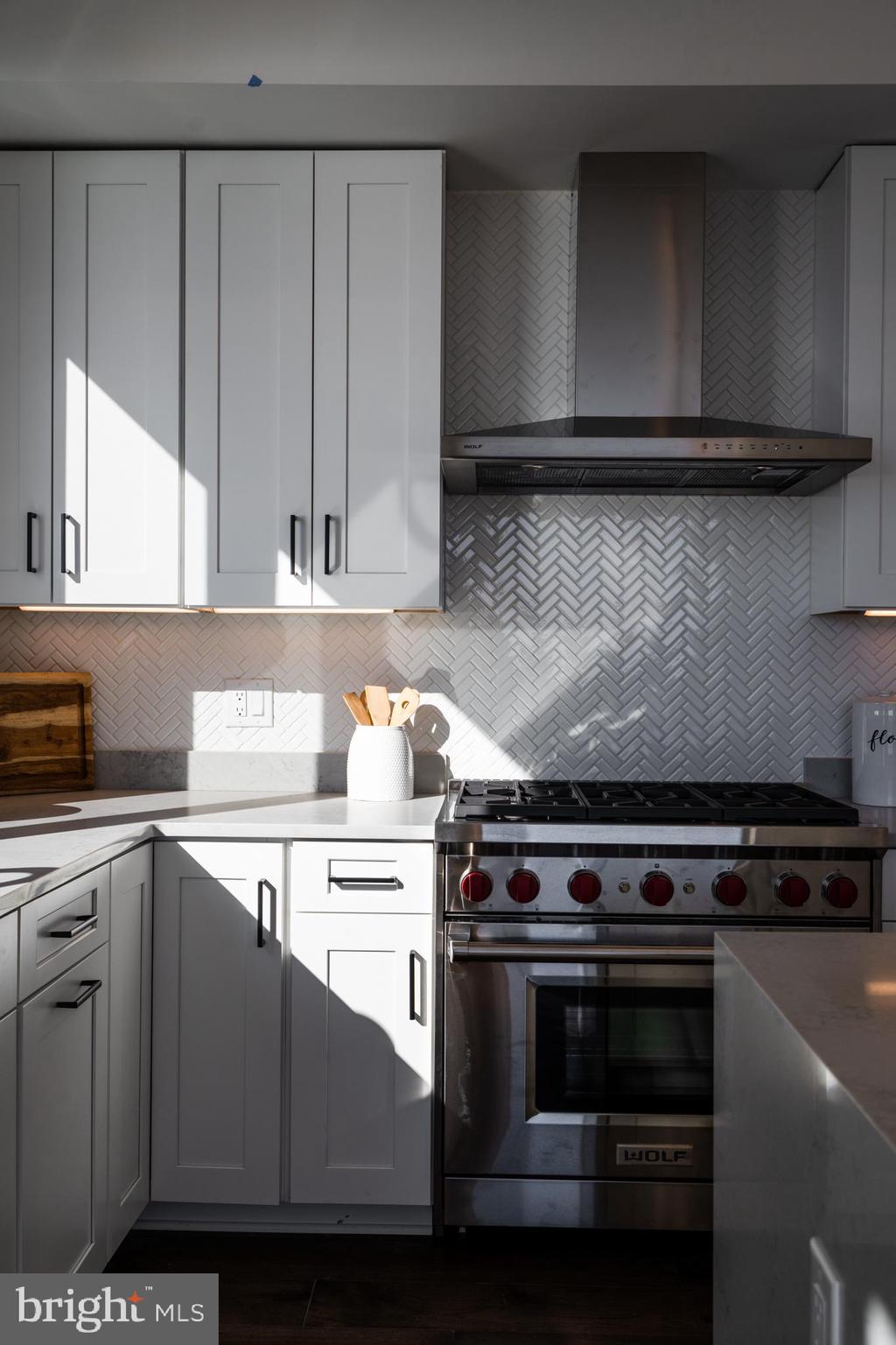 NORTHBANK - Residential