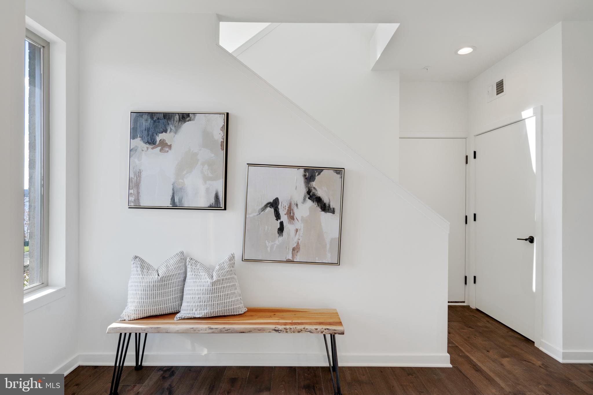 NORTHBANK - Residential