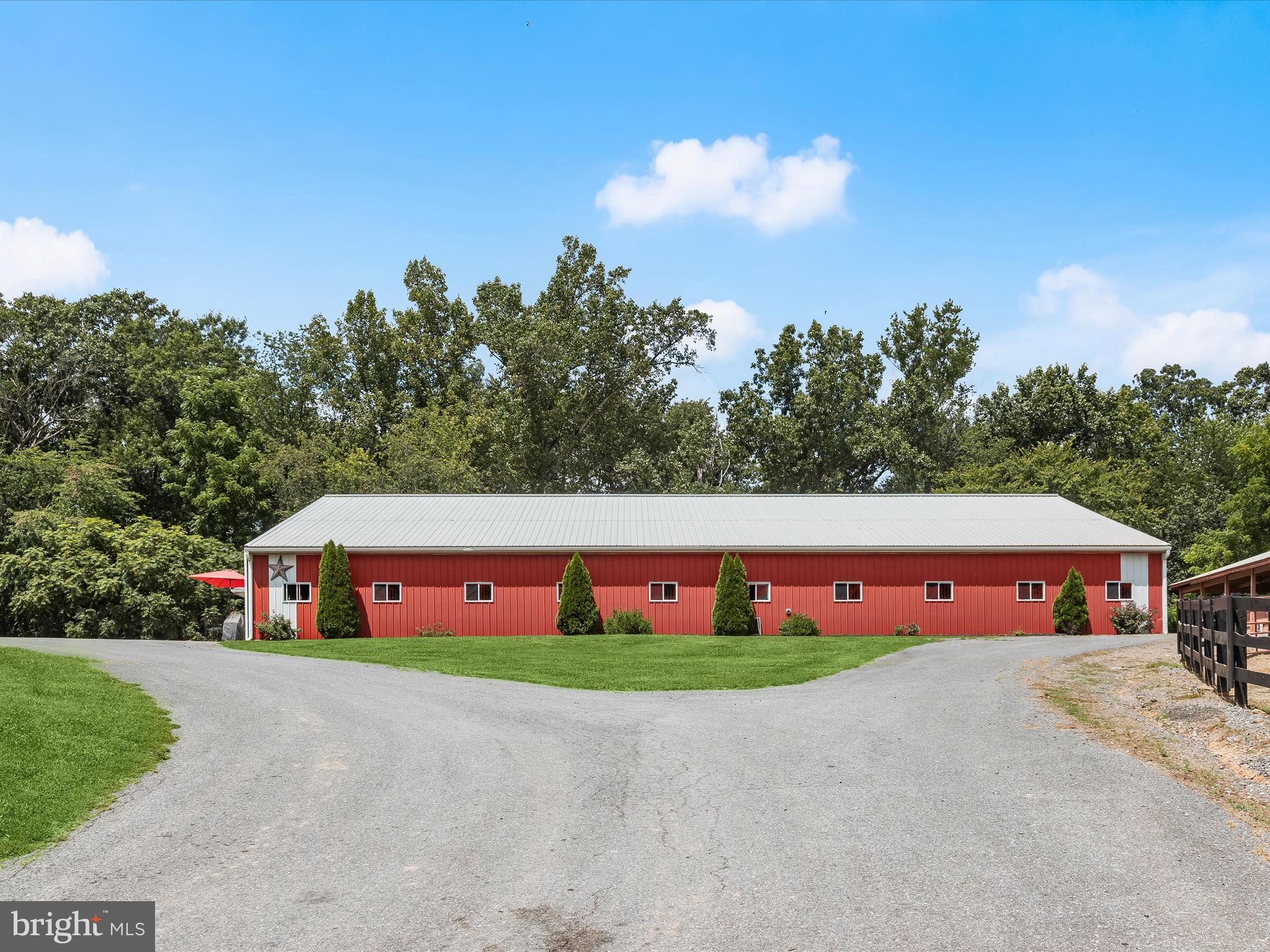 DAMASCUS OUTSIDE - Farm