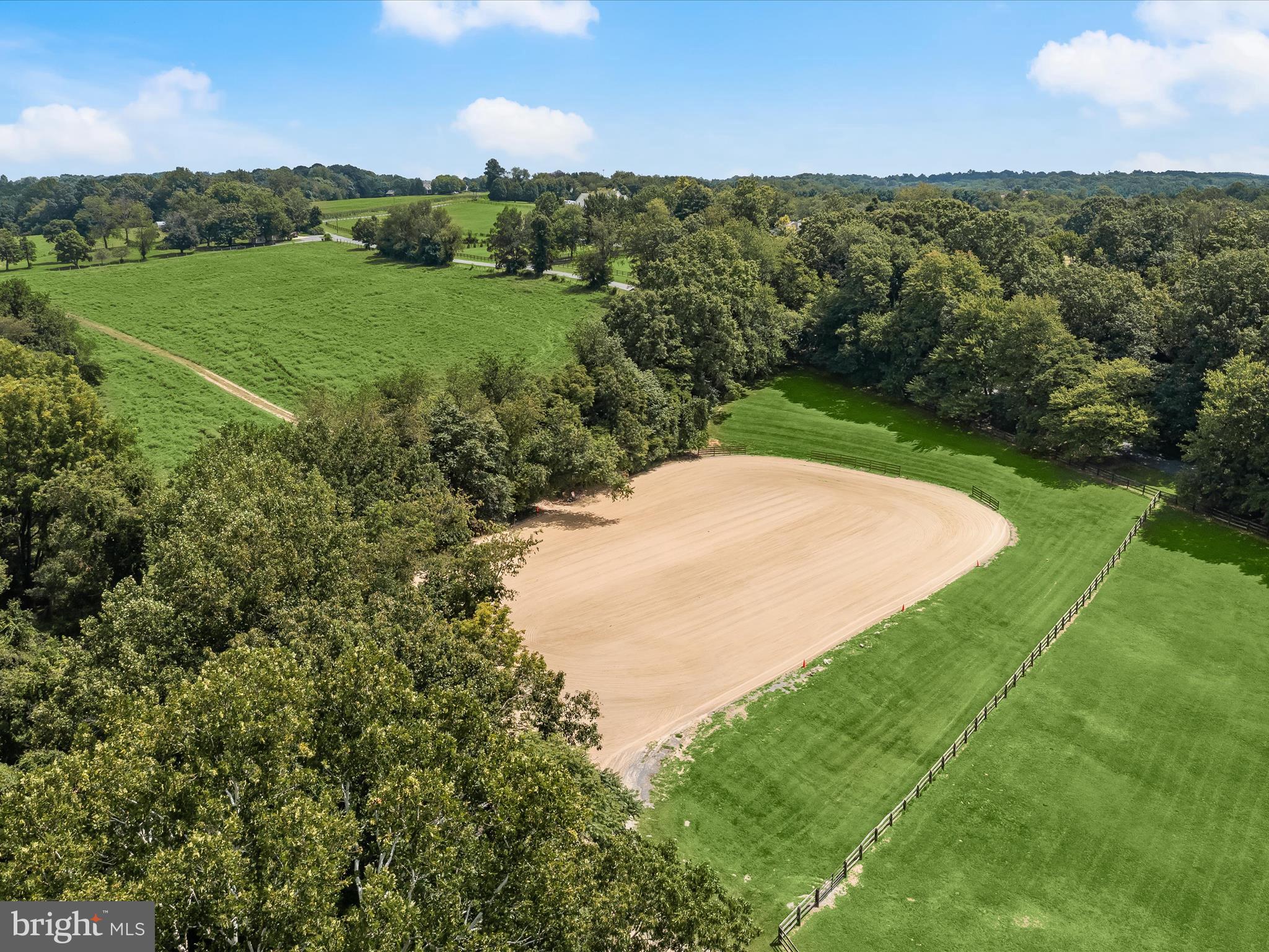 DAMASCUS OUTSIDE - Farm