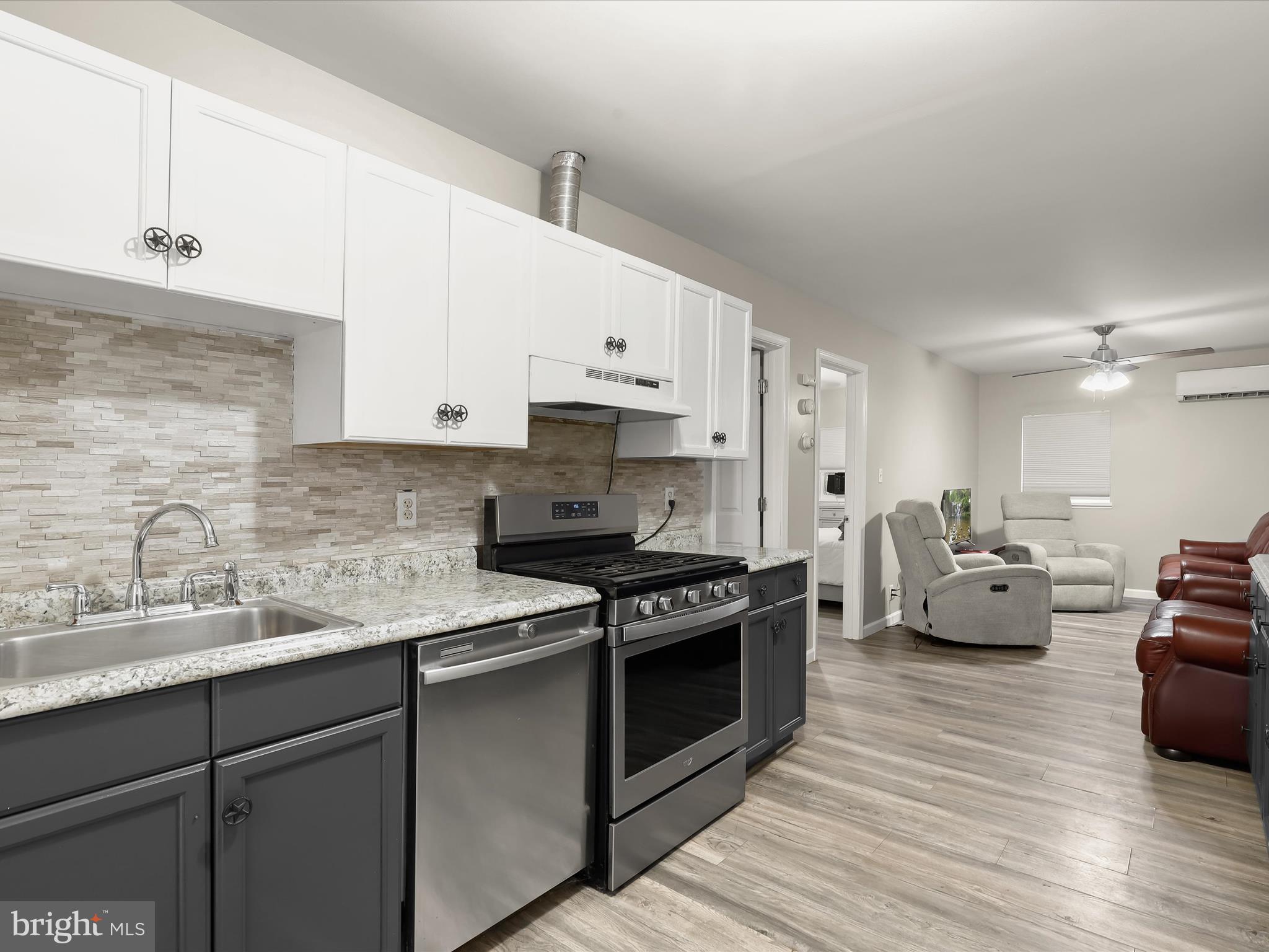 DAMASCUS OUTSIDE - Farm