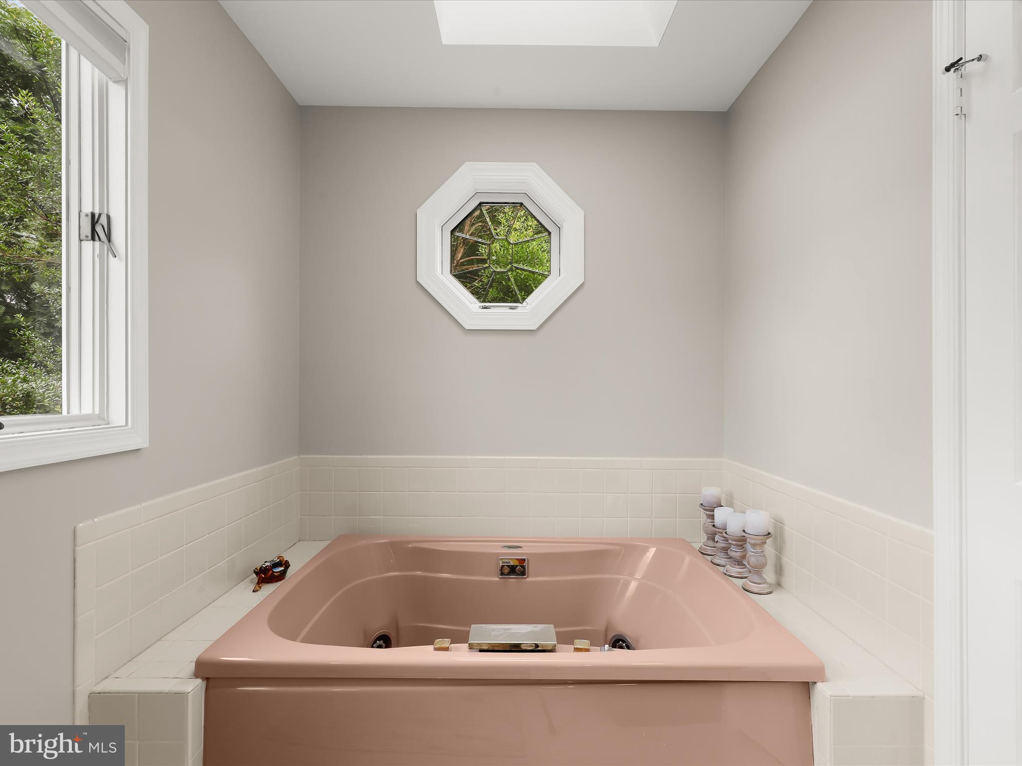 DAMASCUS OUTSIDE - Farm