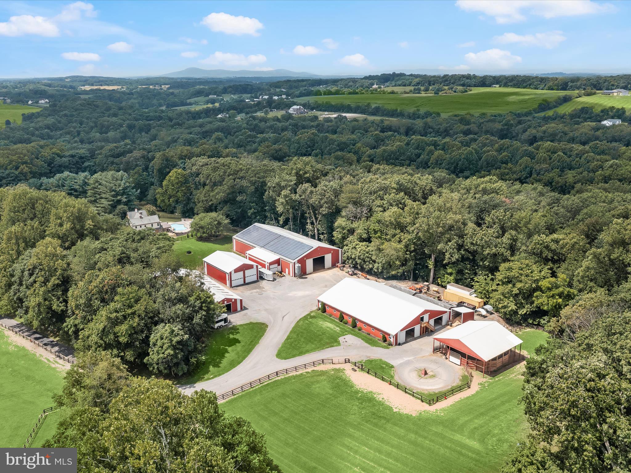 DAMASCUS OUTSIDE - Farm