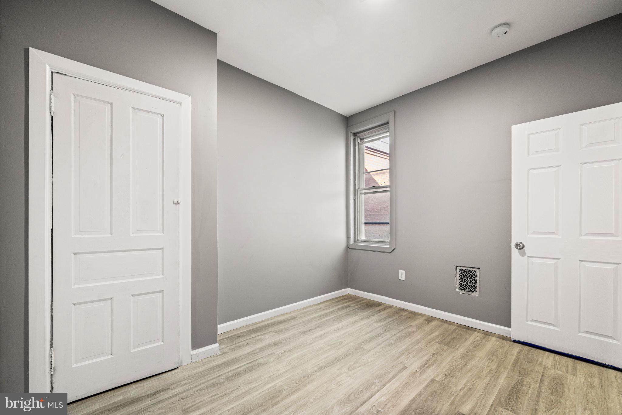 STRAWBERRY MANSION - Residential Lease