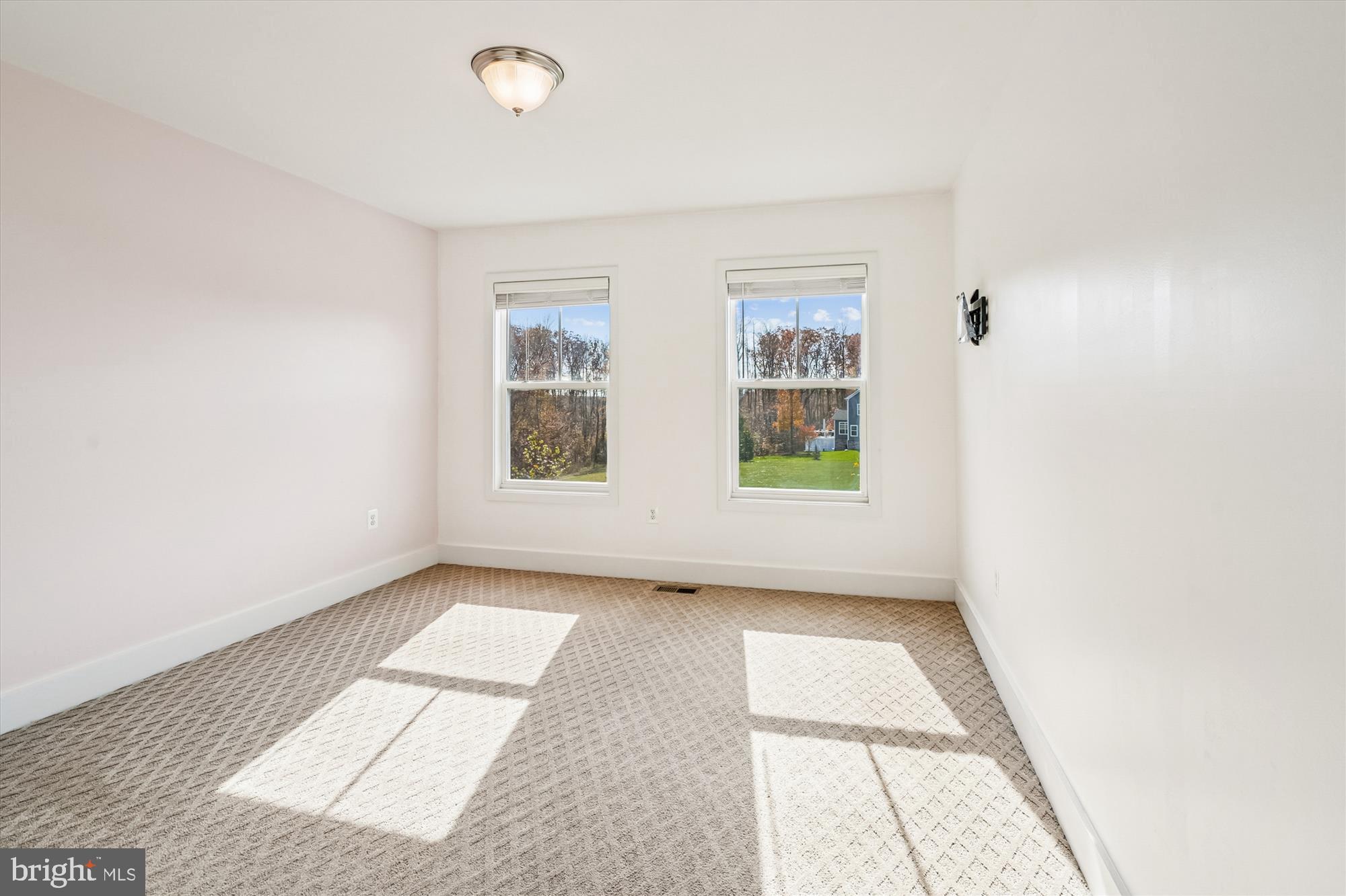 FAWN LAKE - Residential