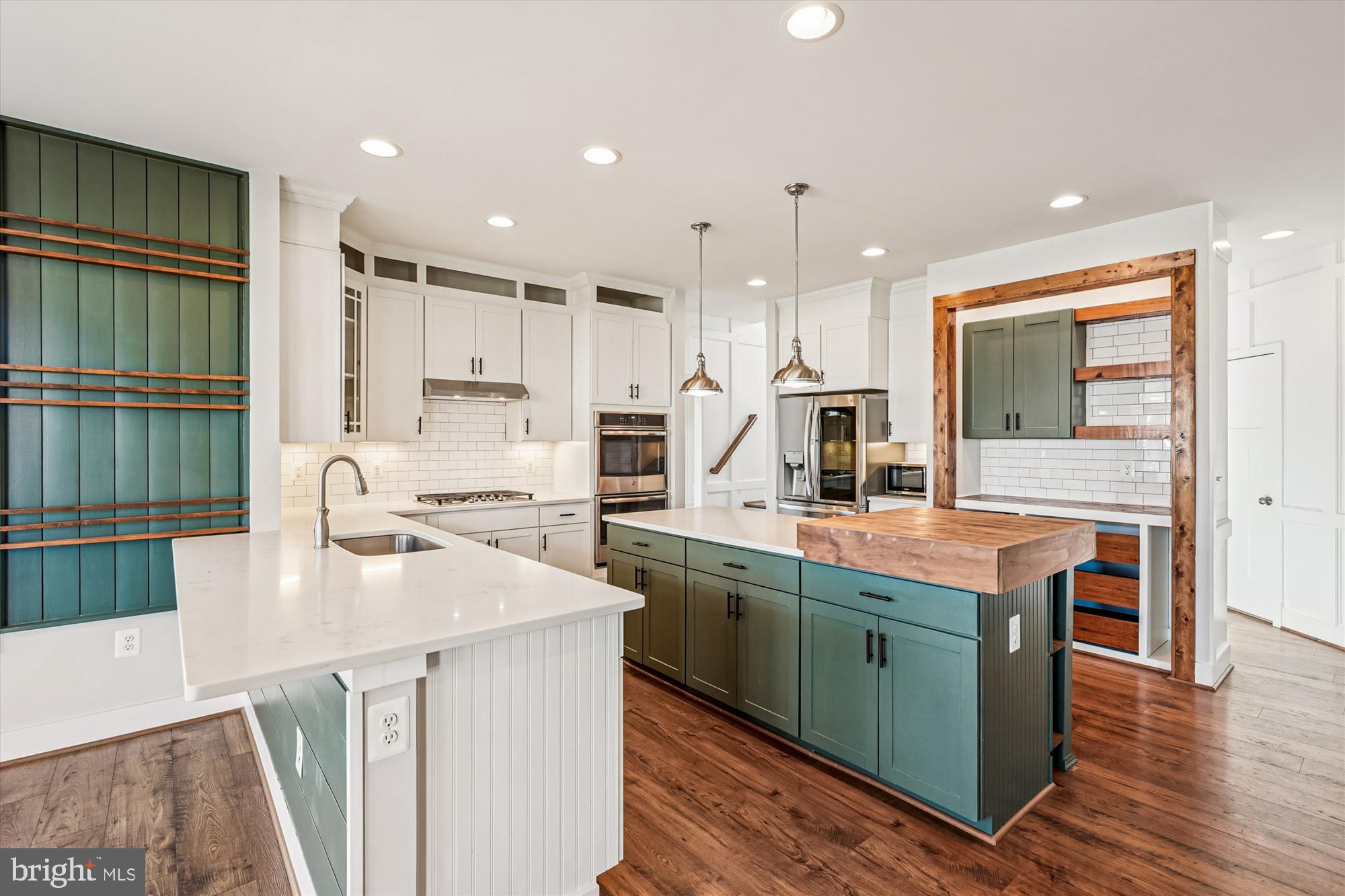 FAWN LAKE - Residential