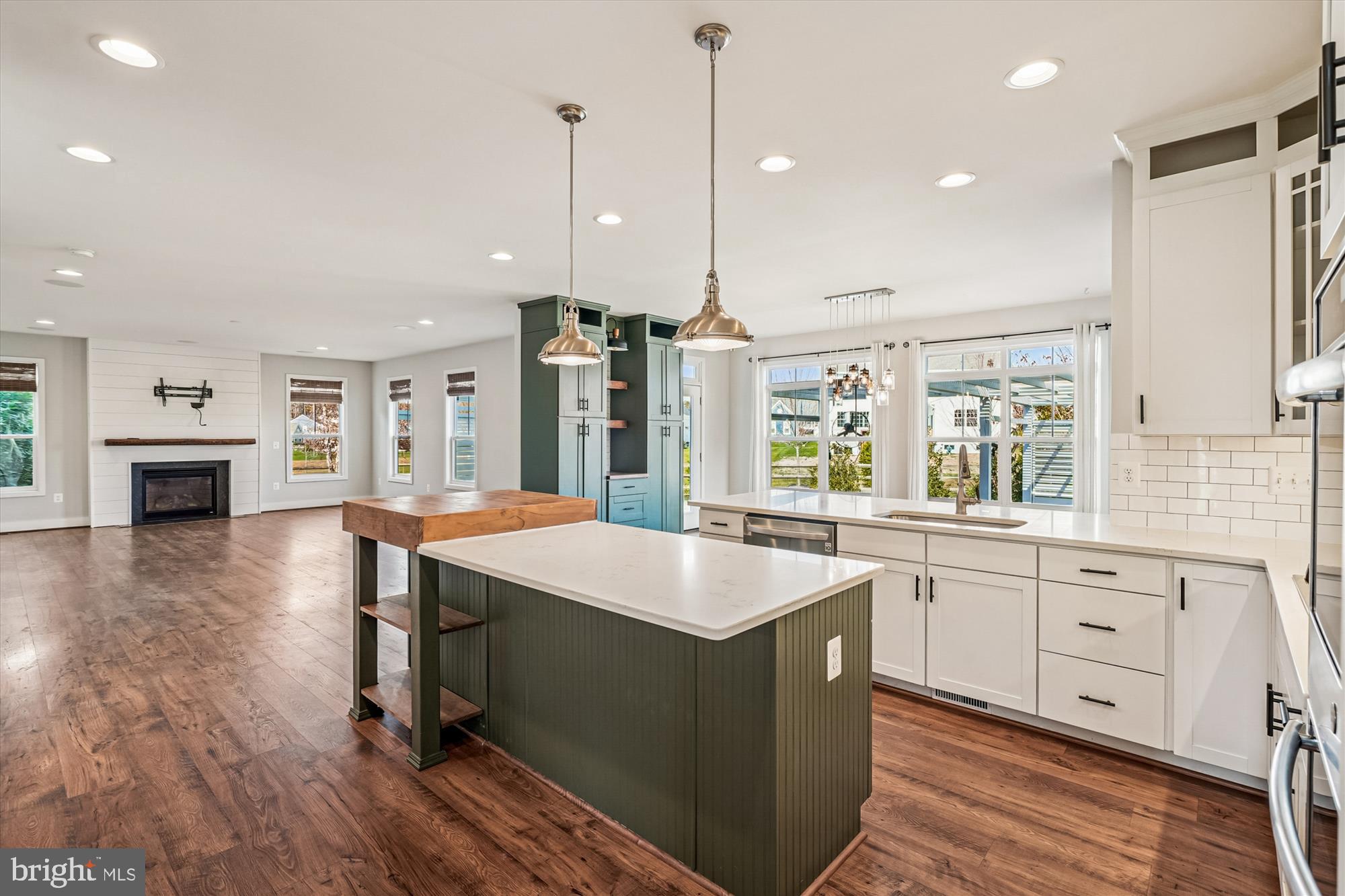 FAWN LAKE - Residential