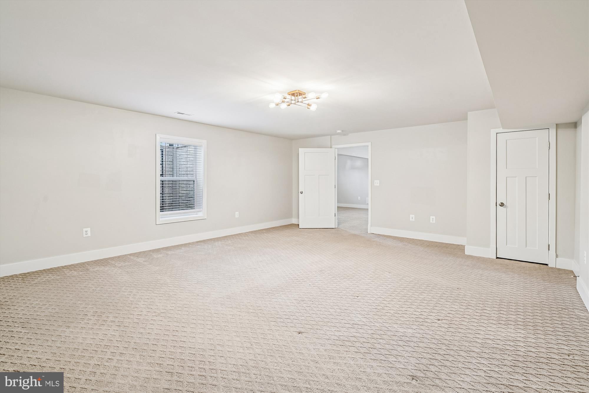 FAWN LAKE - Residential