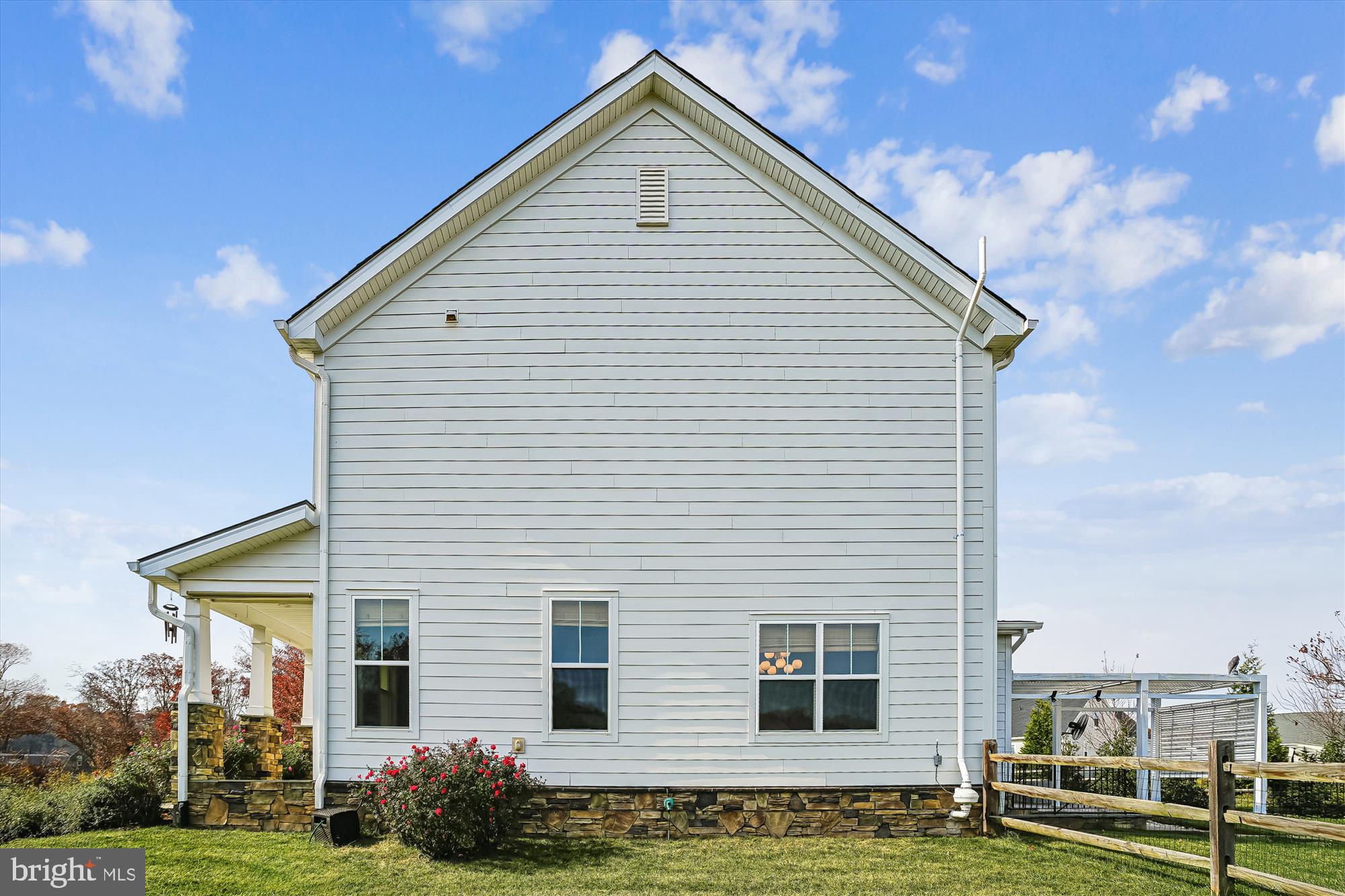 FAWN LAKE - Residential